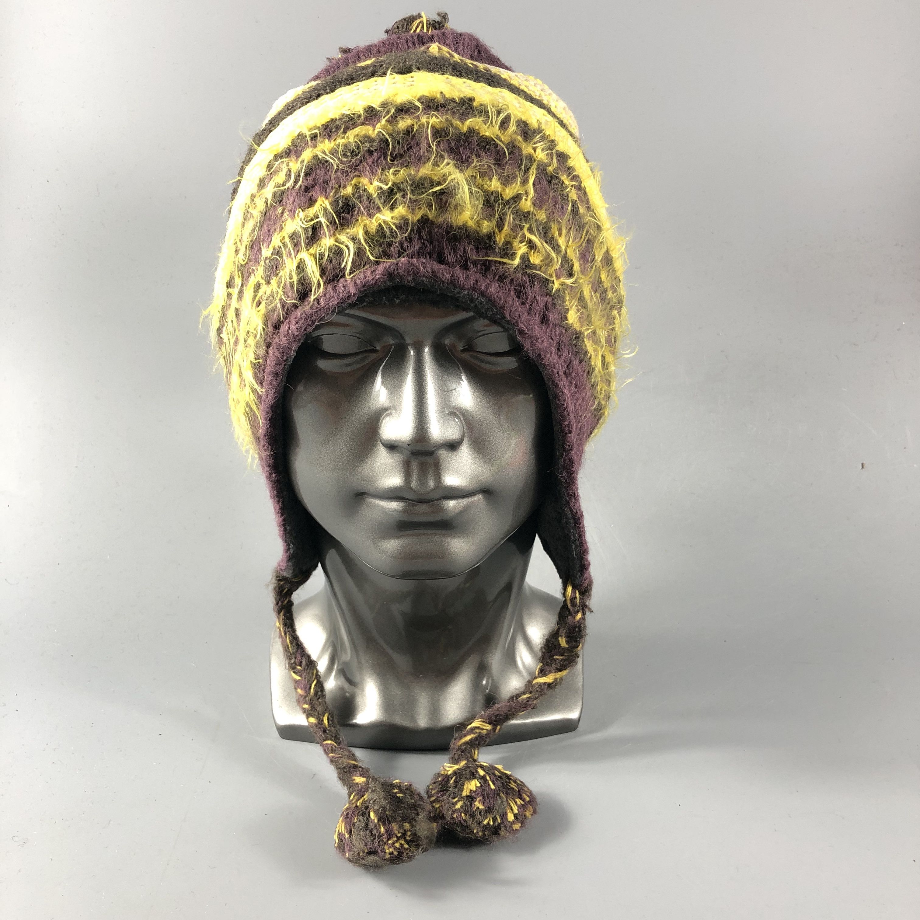 image of Phenix Earflap Bobble Beanie Snowcap Snow Hat B565, Men's