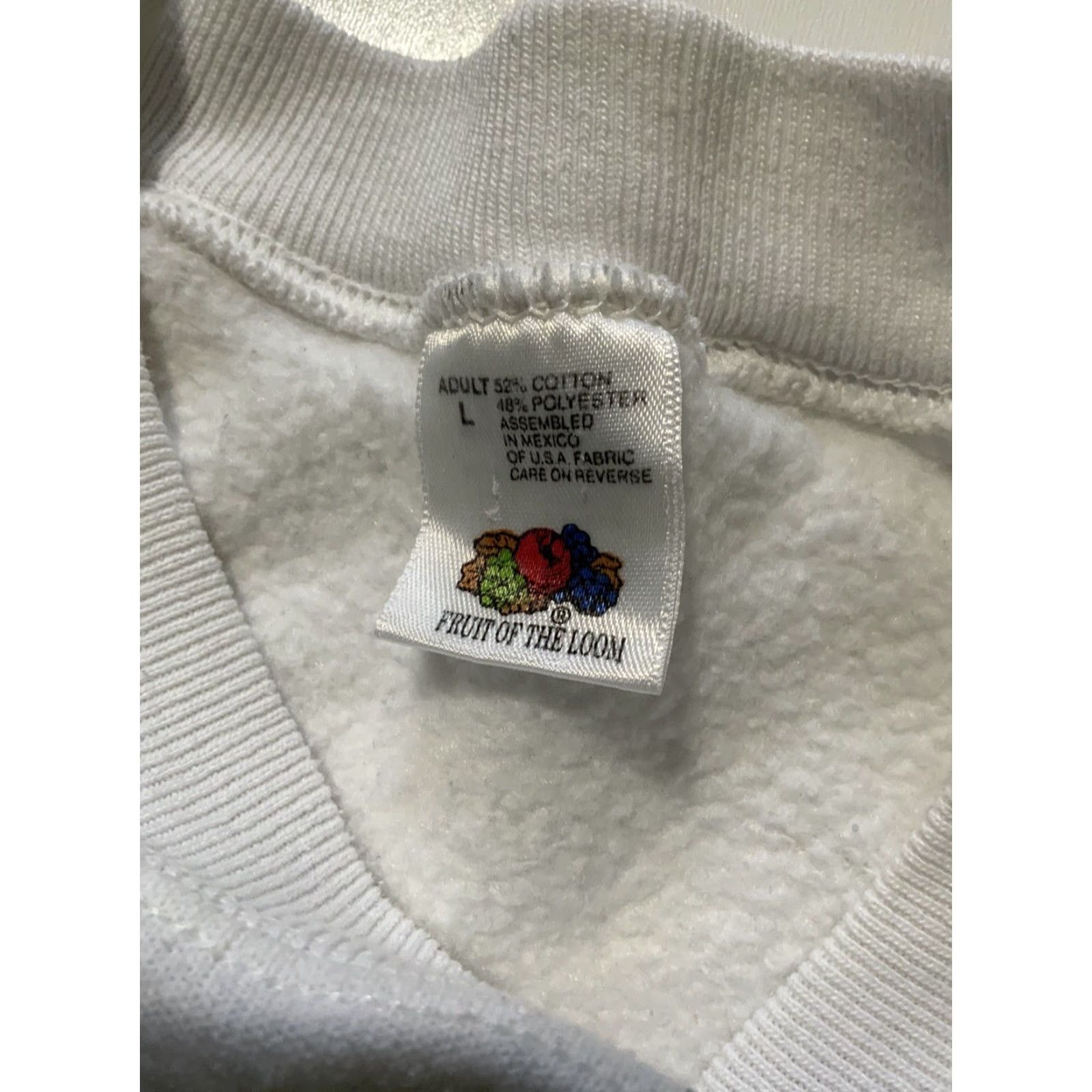 Fruit Of The Loom VINTAGE Fruit Of The Loom What Am I Doing Out Of Bed? Sweatshirt Crewneck Sz. L White Mens Pullover Size L Size US L / EU 52-54 / 3 - 6 Thumbnail