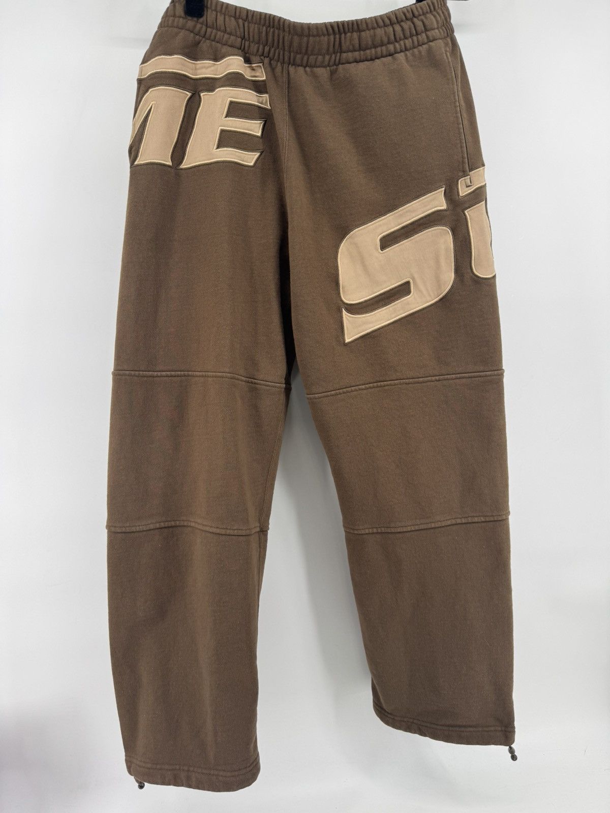Supreme Supreme Wrapped Sweatpant Dusty Brown Size Small Size US 30 / EU 46 - 1 Thumbnail