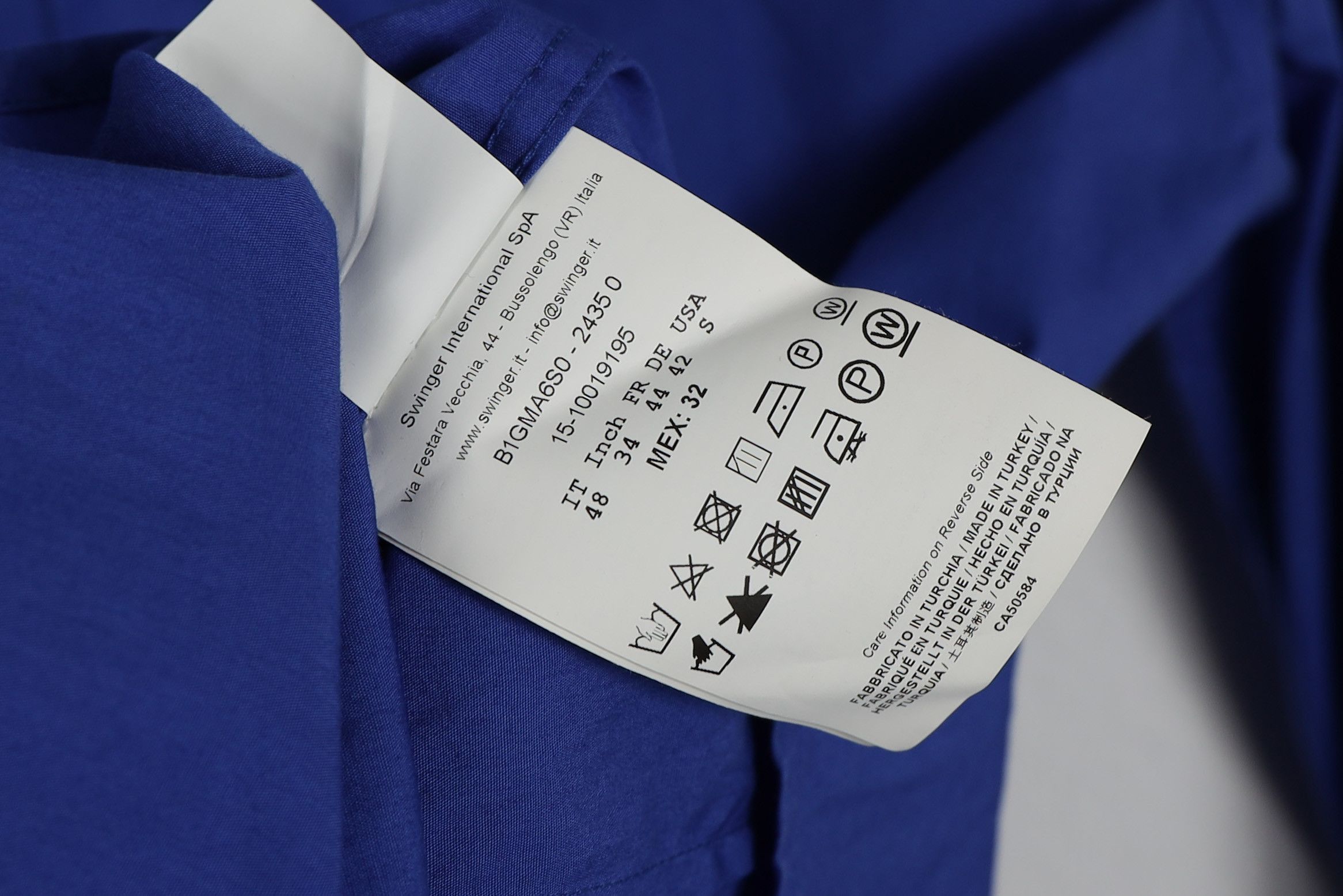 Versace Versace Classic VJ Tiger Logo Blue Button Long Sleeve Shirt Size US S / EU 44-46 / 1 - 9 Thumbnail