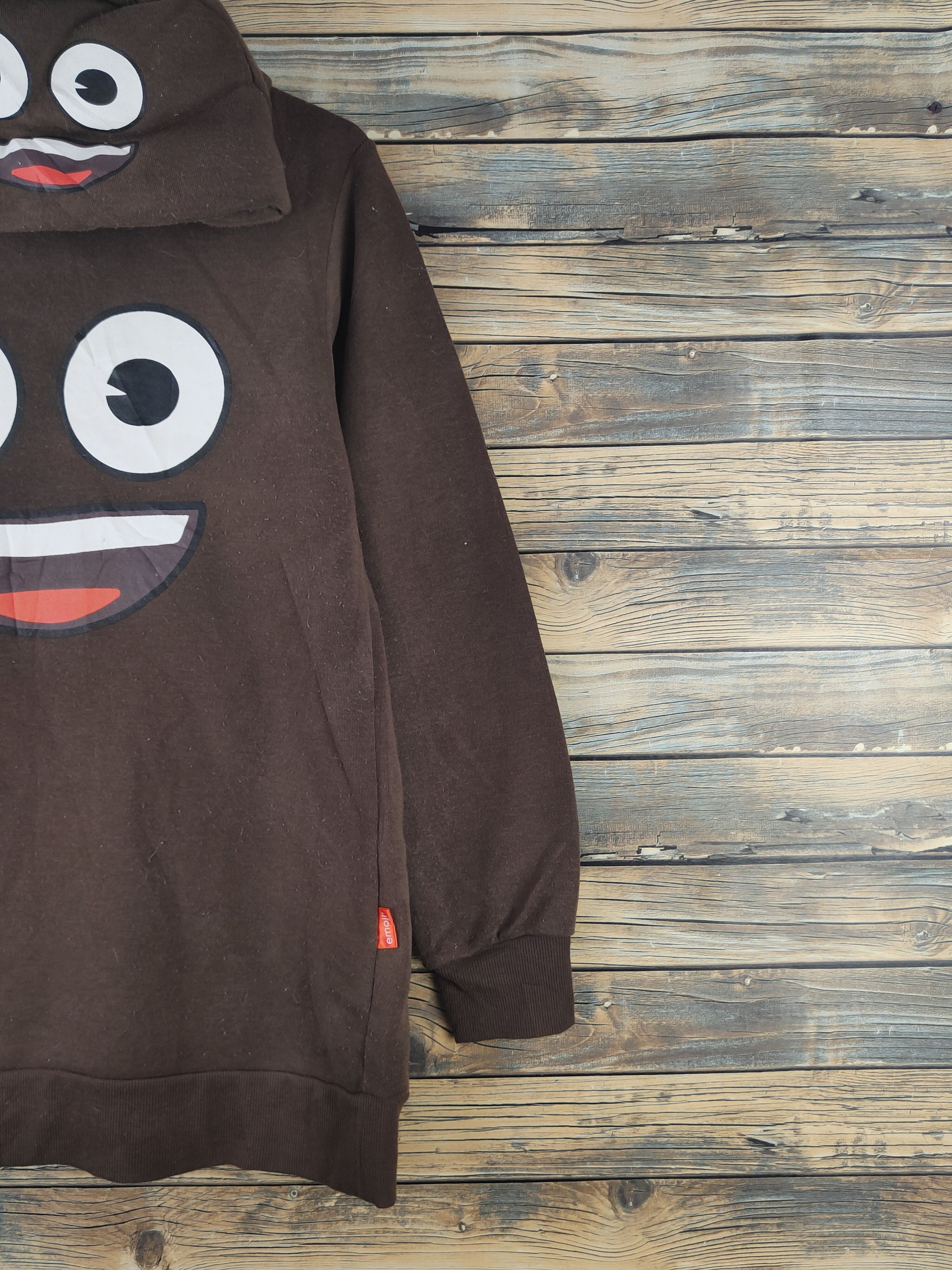 Japanese Brand Very rare Big Emoji Brown Hoodie Sweatshirts Size US M / EU 48-50 / 2 - 5 Thumbnail