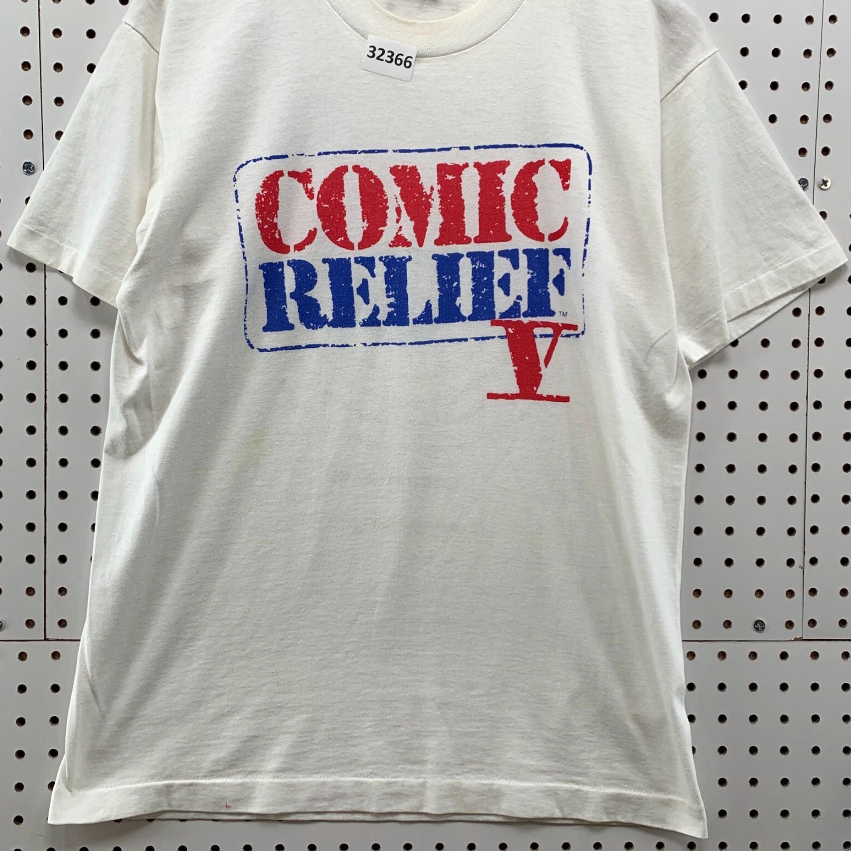 Vintage VINTAGE Screens Stars 90s Comic Relief Shirt Mens Large White Short Sleeve Crew Neck Single Stitch Robin Williams Size US L / EU 52-54 / 3 - 6 Thumbnail