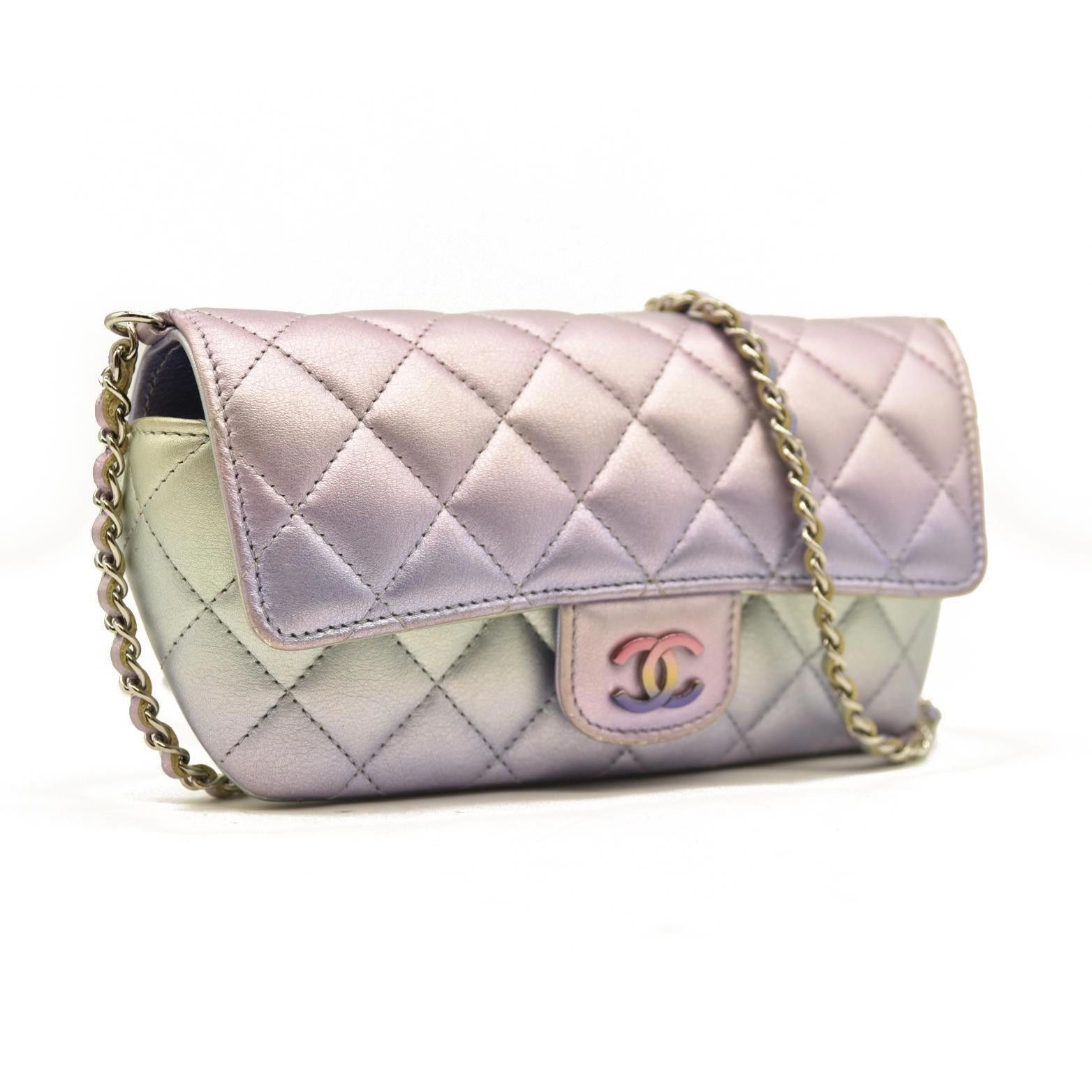 Chanel Chanel Gradient Metallic Calfskin Quilted Glasses Case Size ONE SIZE - 7 Thumbnail