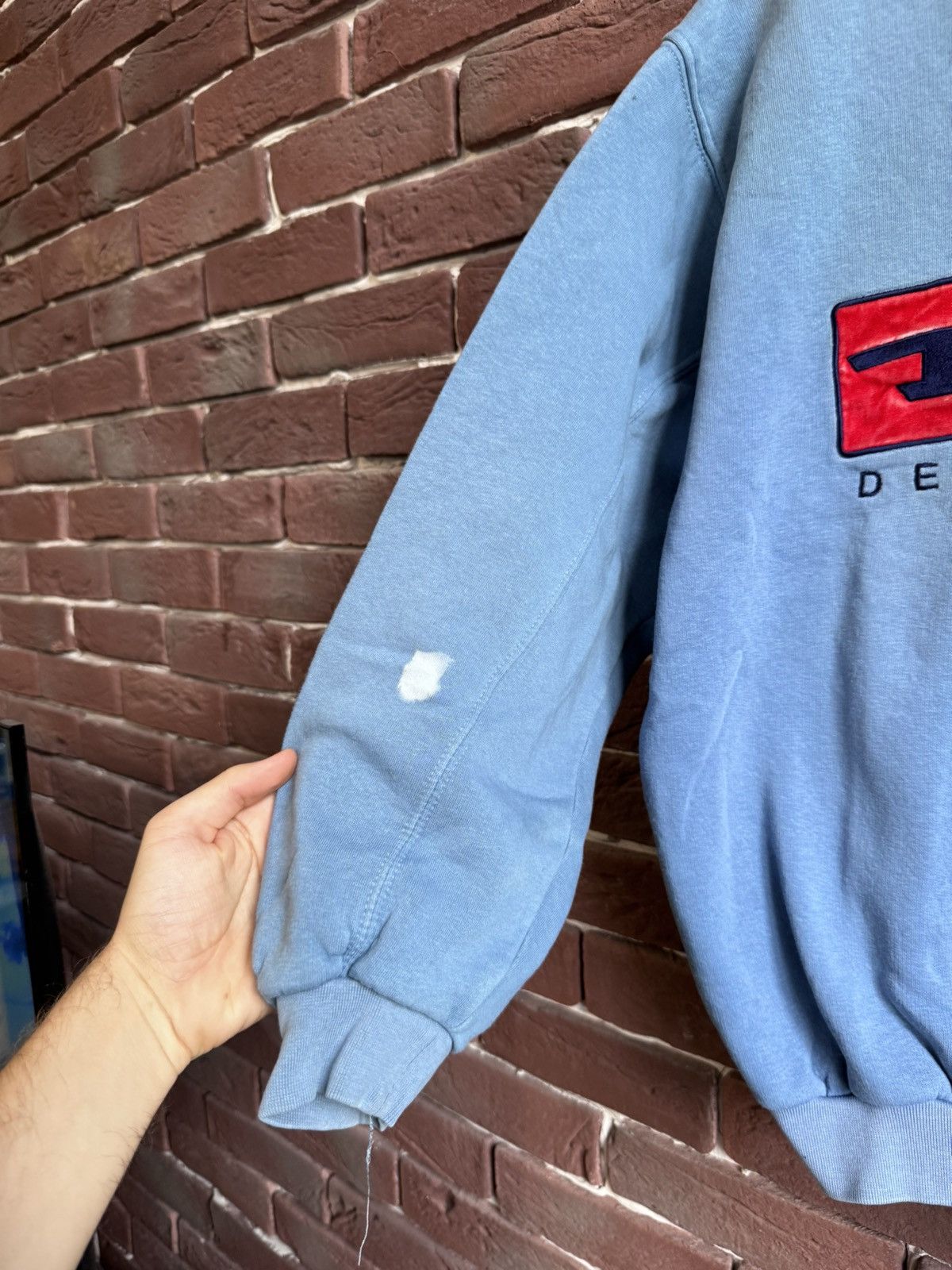 Diesel Diesel sweatshirt vintage big logo crew neck blue 90s Size US S / EU 44-46 / 1 - 3 Thumbnail