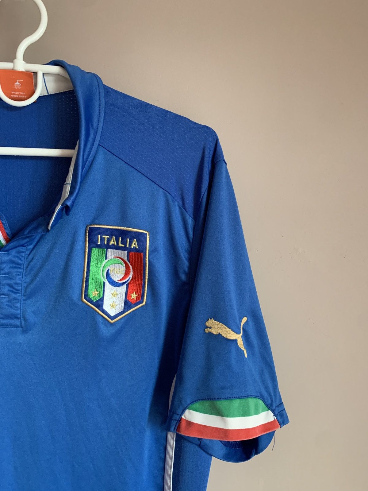 Puma Italy 2014 2015 World Cup puma soccer football jersey Size US L / EU 52-54 / 3 - 4 Thumbnail