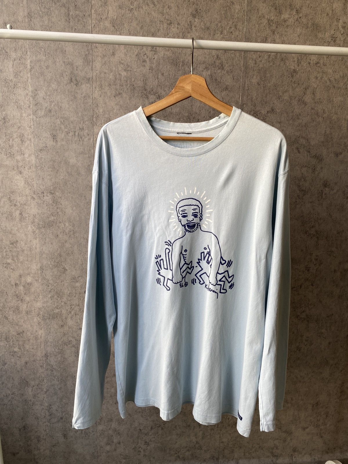 Keith Haring × Uniqlo × Vintage Vintage Keith Haring Uniqlo Distressed Long Sleeve Shirt Size US L / EU 52-54 / 3 - 1 Thumbnail