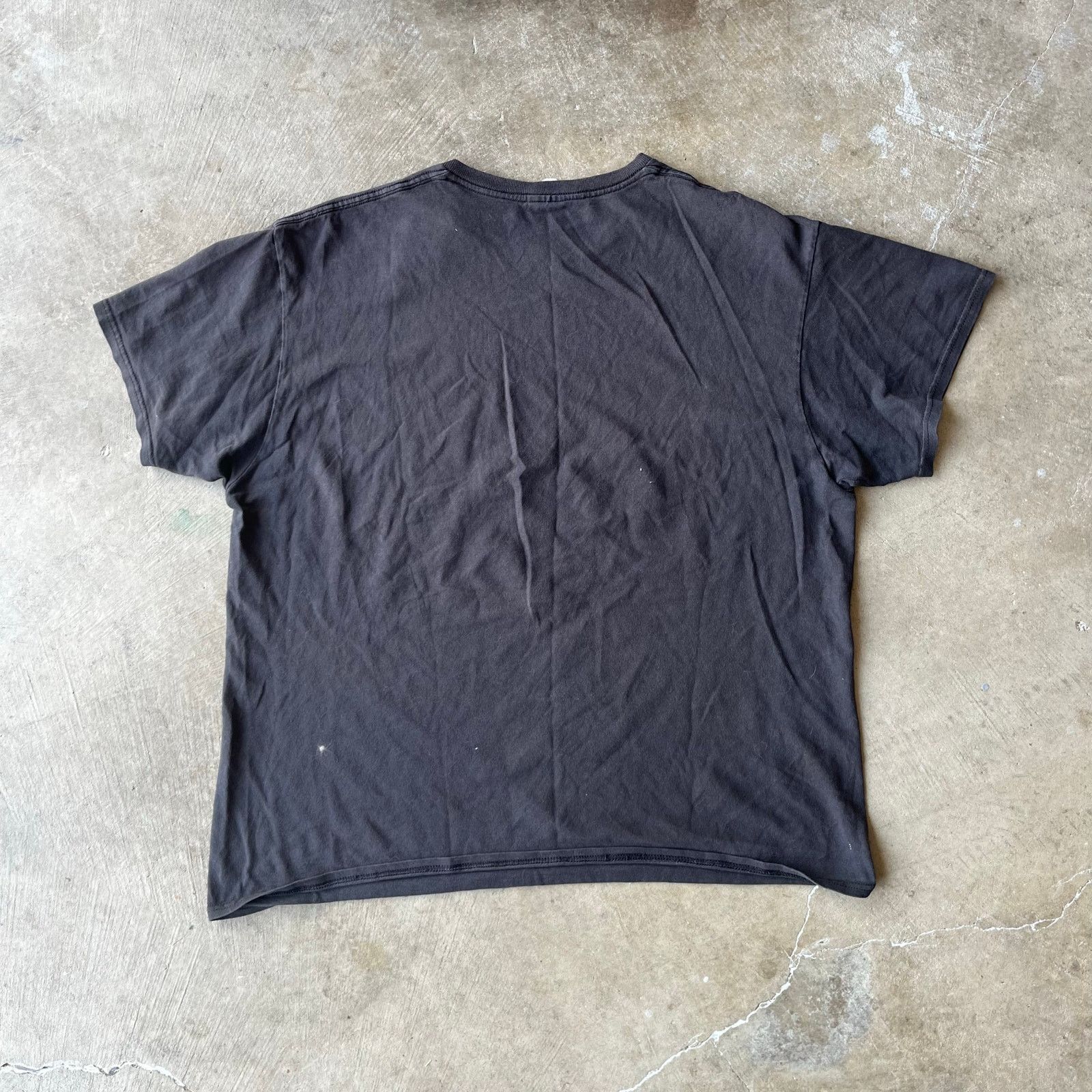 Vintage VINTAGE Y2K FADED SKULL TEE SHIRT 00S GRAPHIC LARGE BLACK Size US L / EU 52-54 / 3 - 3 Thumbnail