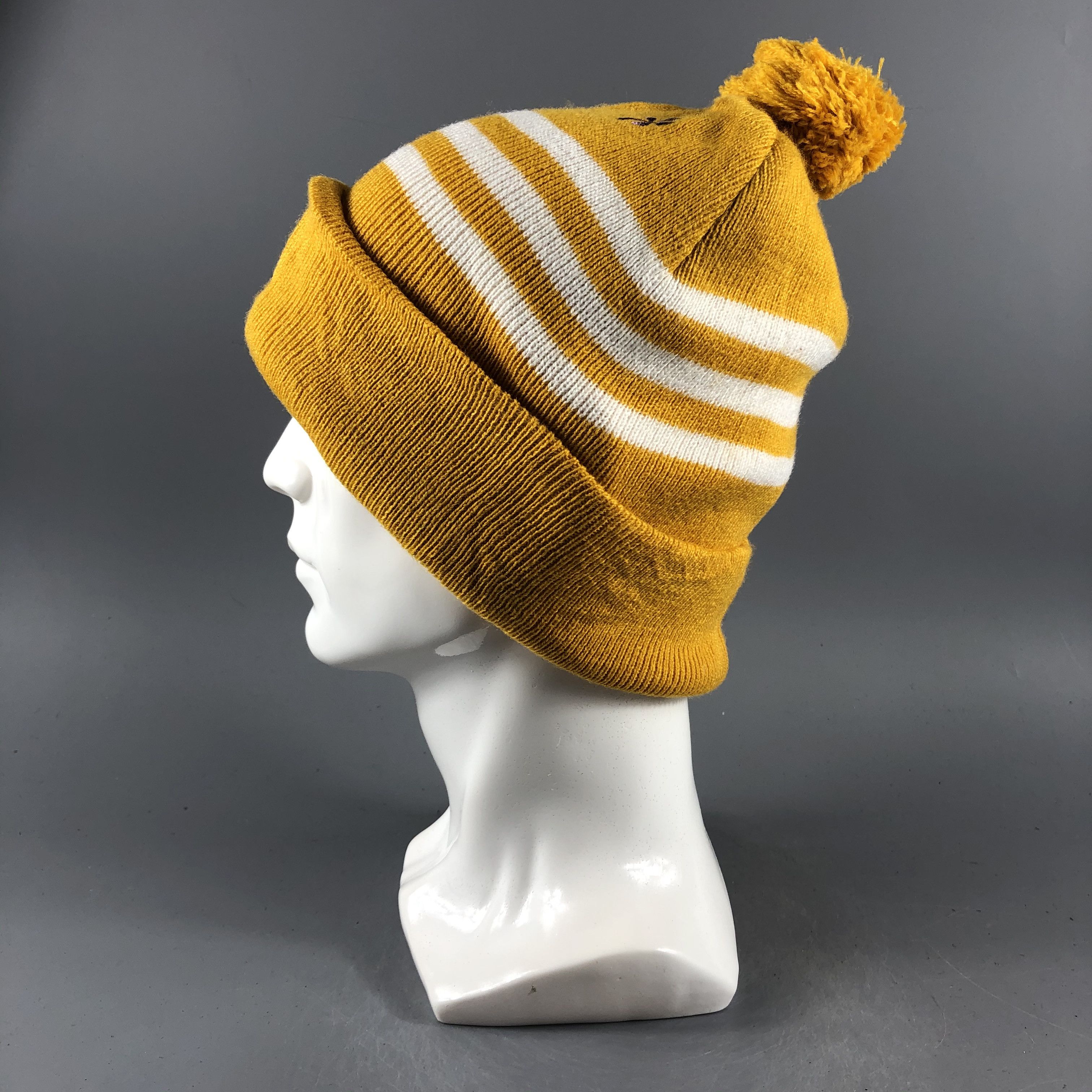 Disney × Vintage Stitch x Disney Bobble Beanie Snow Hat Snow Cap -D415 Size ONE SIZE - 1 Thumbnail