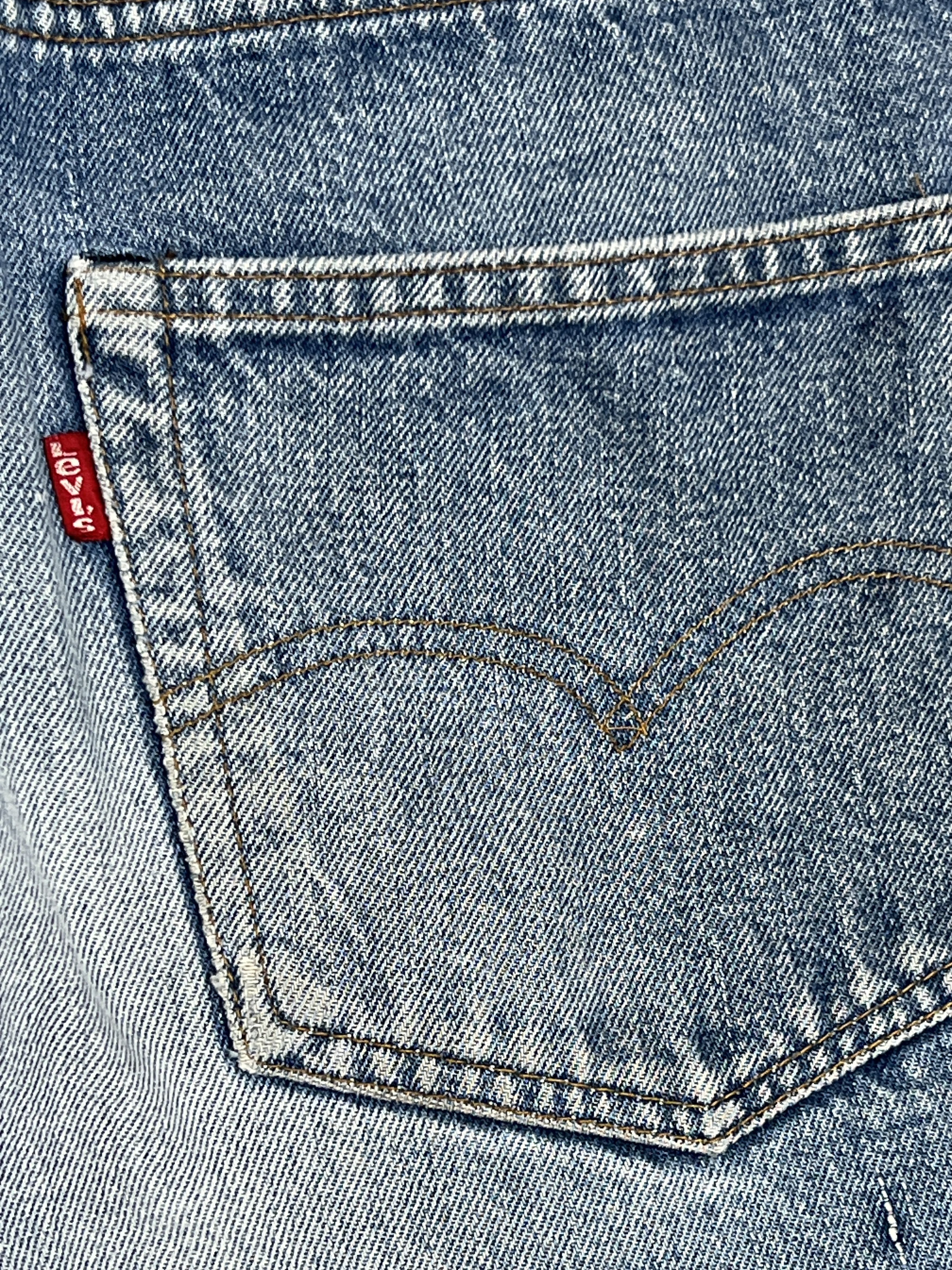 Levi's 1970s Levi's 501 Distressed Redline Selvedge #6 Rivet Jeans Size US 30 / EU 46 - 6 Thumbnail
