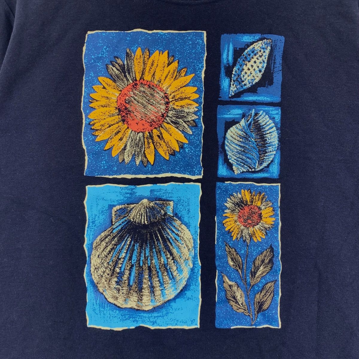 Vintage Vintage 90’ SUN FLOWER ART Painting Illustration Tee Shirt Size L / US 10 / IT 46 - 3 Thumbnail