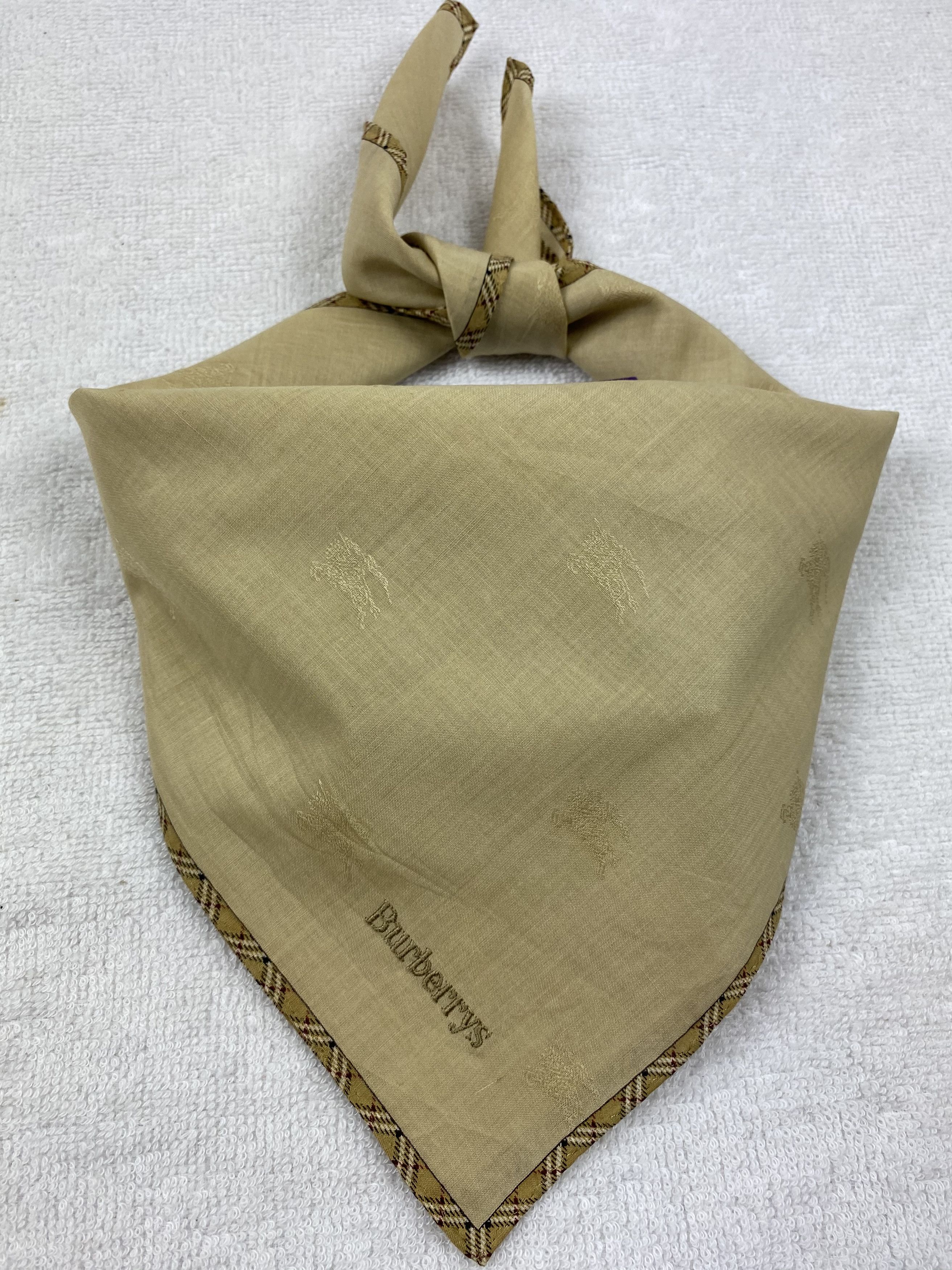 Burberry Burberry Handkerchief / Bandana / Neckerchief Size ONE SIZE - 2 Thumbnail