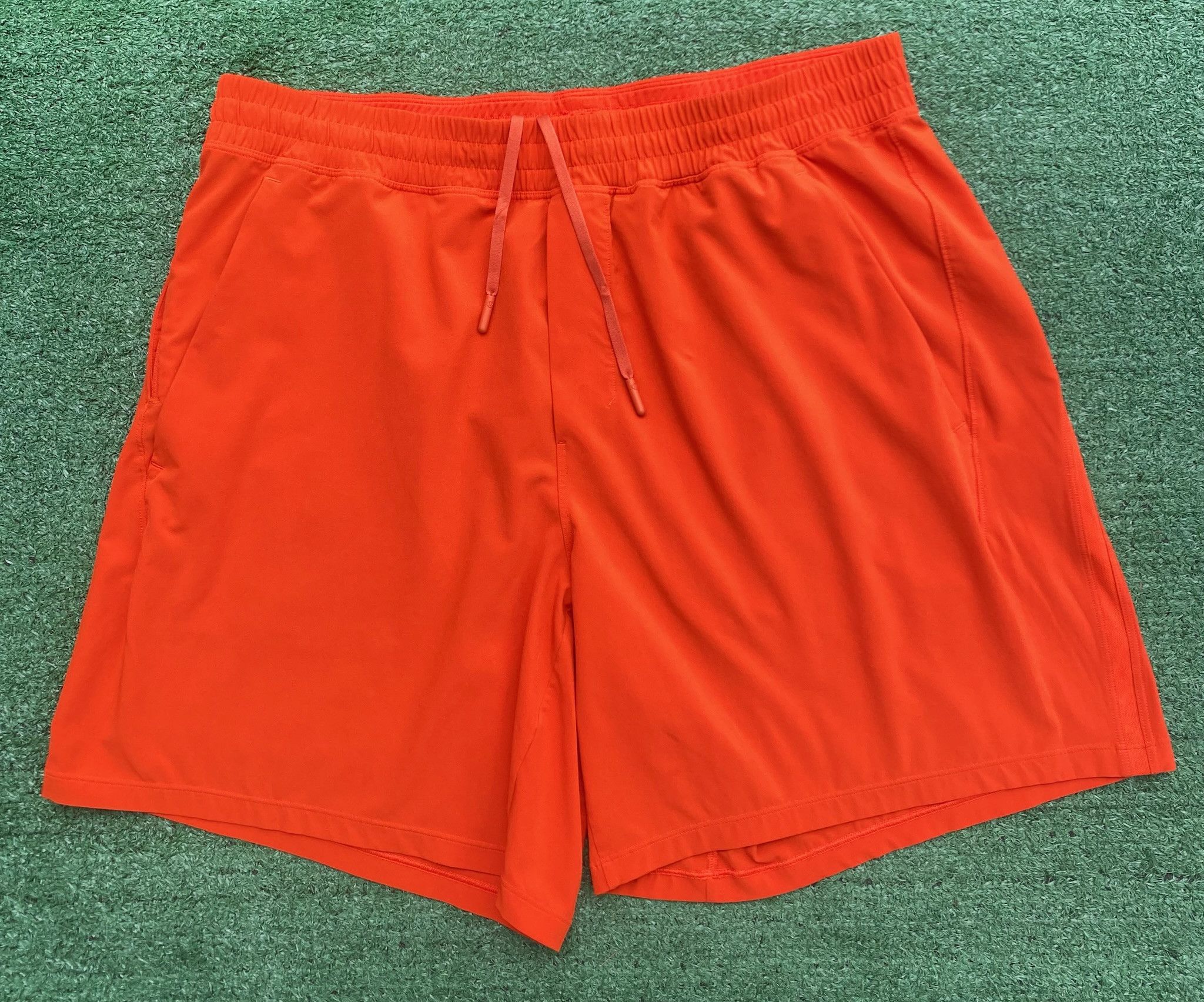 Lululemon Lululemon Pace Breaker Unlined Athletic Shorts Orange XL Size US 40 / EU 56 - 1 Thumbnail