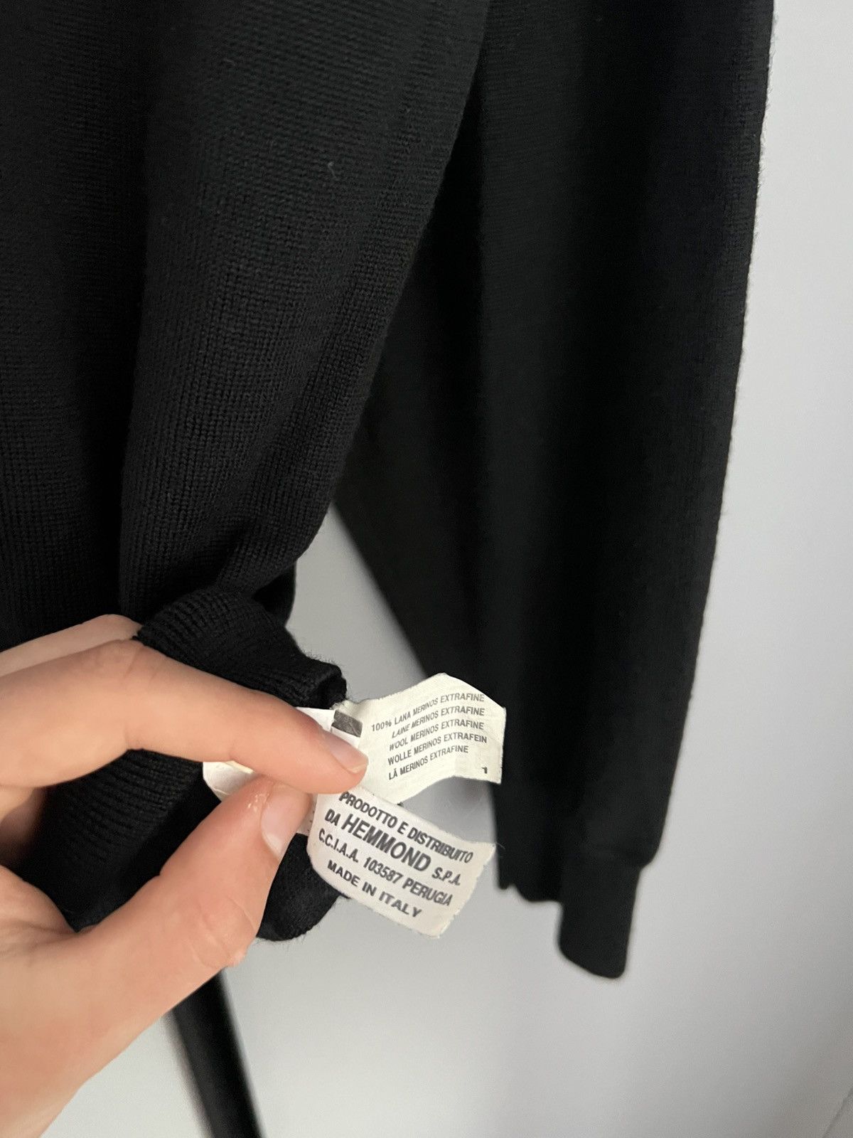 Valentino Vintage Valentino Black Sweater Size US L / EU 52-54 / 3 - 9 Thumbnail