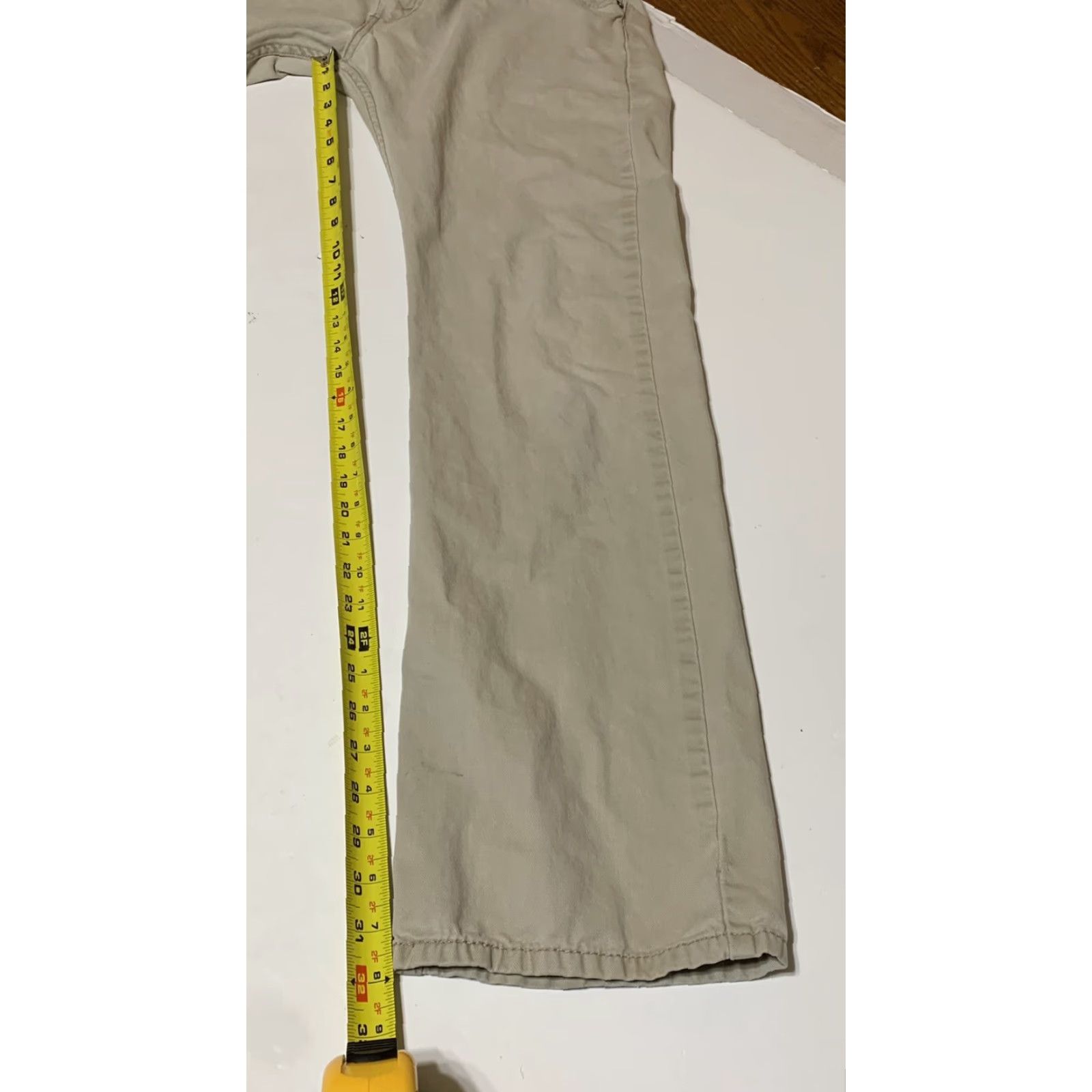 Levi's Levi's 514 Pants 32x32 Straight Leg Tan Beige Cotton Chino Mens VINTAGE No 32in Inseam Pockets Casual Closure Zip Size US 32 / EU 48 - 5 Thumbnail