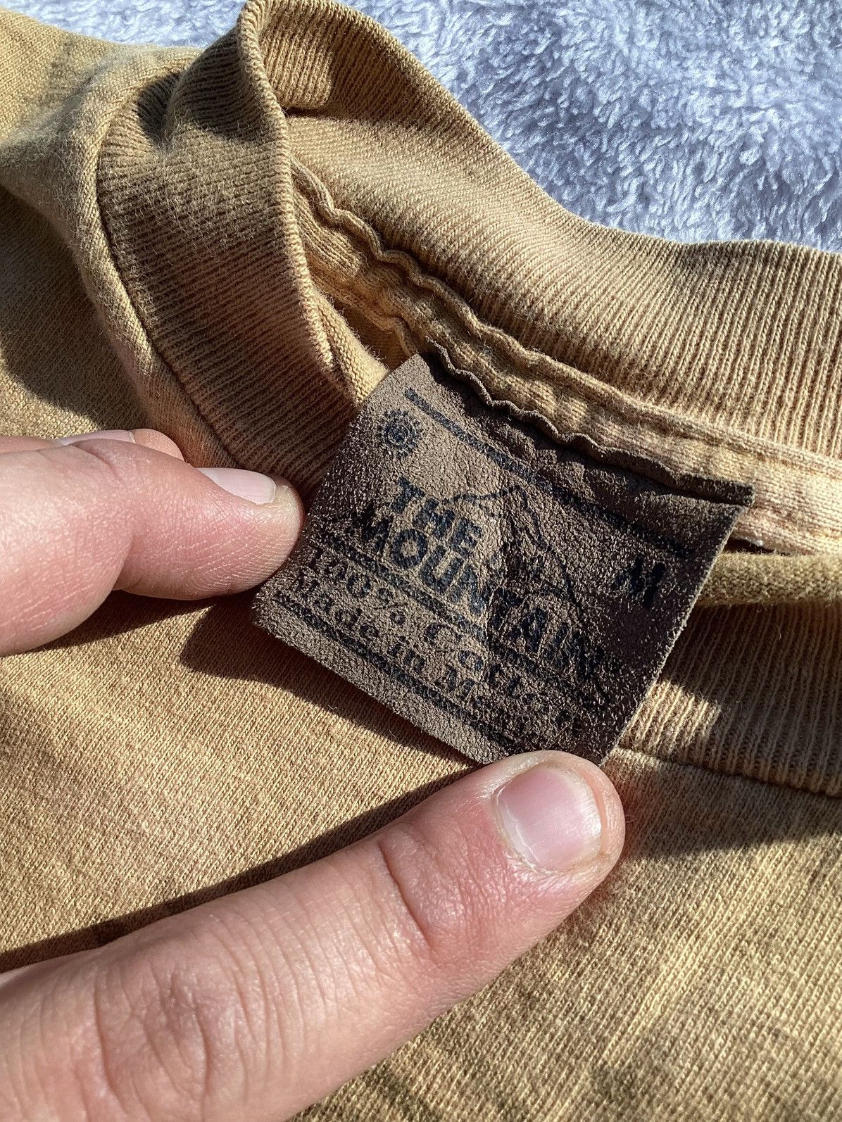 The Mountain VTG 97 the mountain hieroglyphics native cave drawings AOP T Size US XS / EU 42 / 0 - 3 Thumbnail