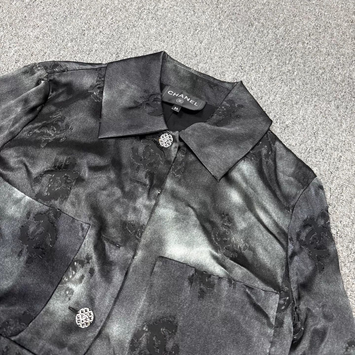 Chanel Chanel 22A Black Embroidered Printed Shirt 34 99 New Size XS / US 0-2 / IT 36-38 - 3 Thumbnail