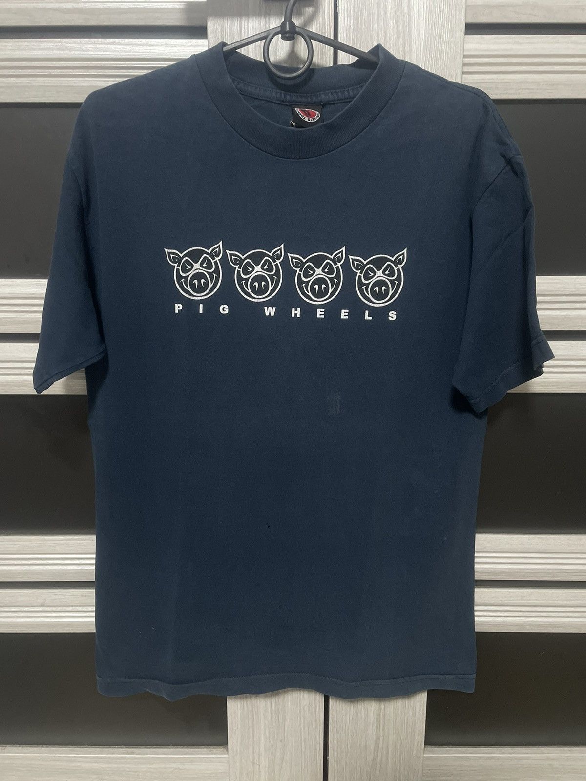 Vintage Vintage 90’s Tum Yeto Pig Wheels Skateboards Tee T-Shirt Y2K Size US M / EU 48-50 / 2 - 1 Thumbnail