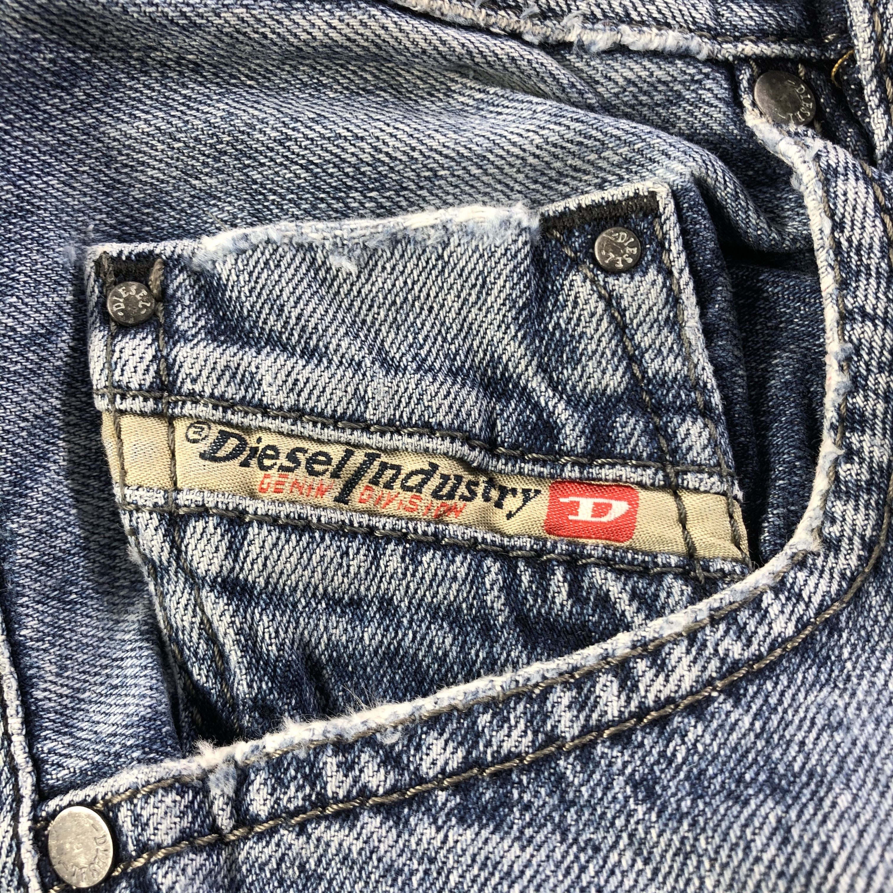 Diesel Distressed Diesel Faded Blue Jeans KJ2008 Size 27" / US 4 / IT 40 - 9 Thumbnail