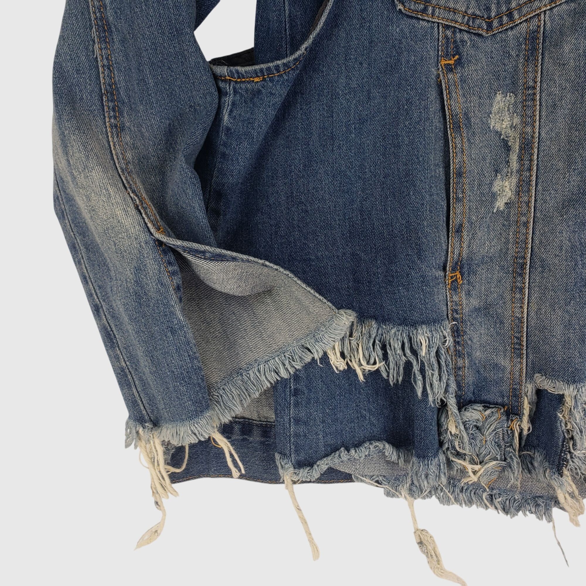 Zara ZARA Distressed Denim Jacket With Frayed Hem & Rips Womens X Size XS / US 0-2 / IT 36-38 - 6 Thumbnail
