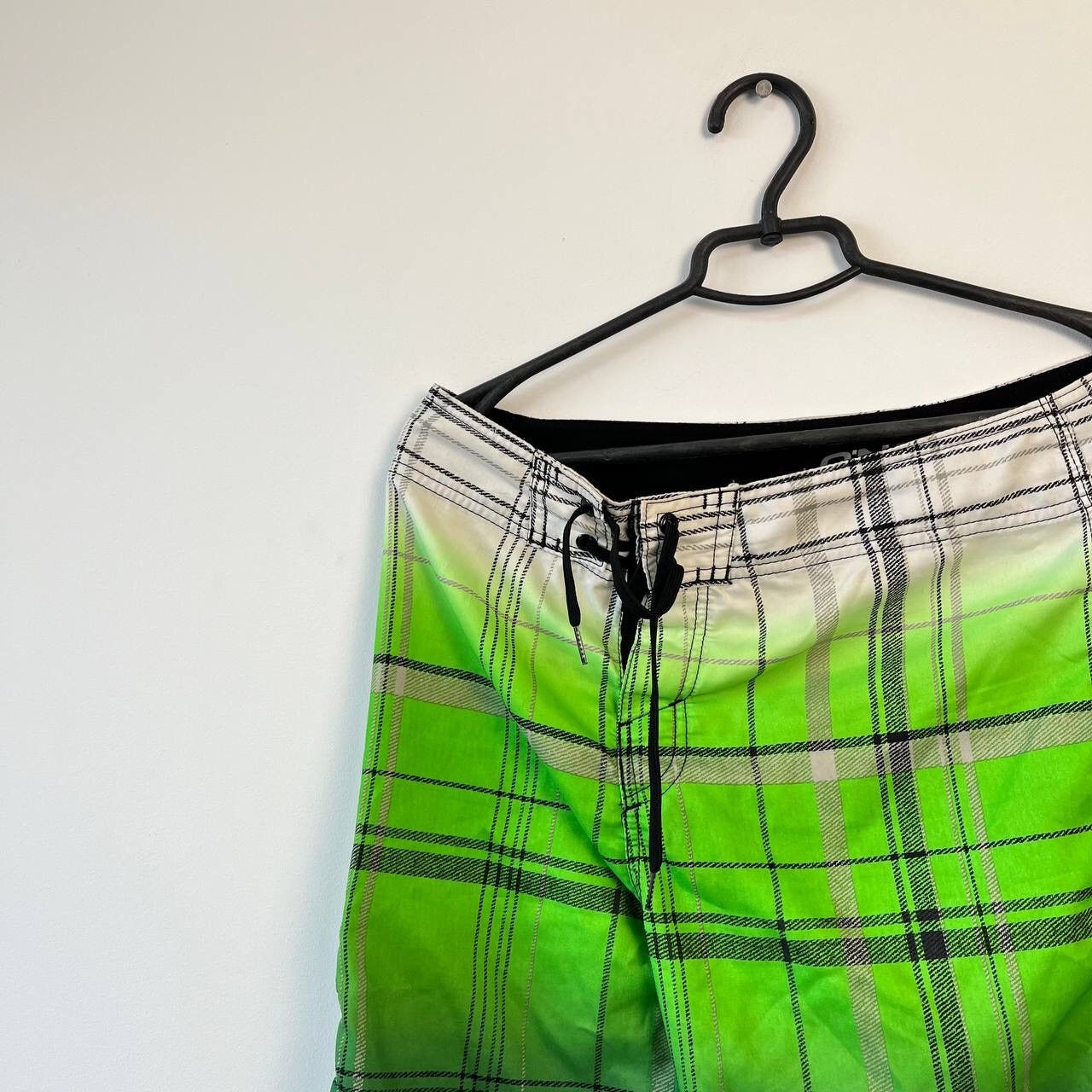 O'Neill VINTAGE ONEILL BIG LOGO SWIM BOARD SURF NYLON SHORTS Y2K Size US 33 - 12 Thumbnail