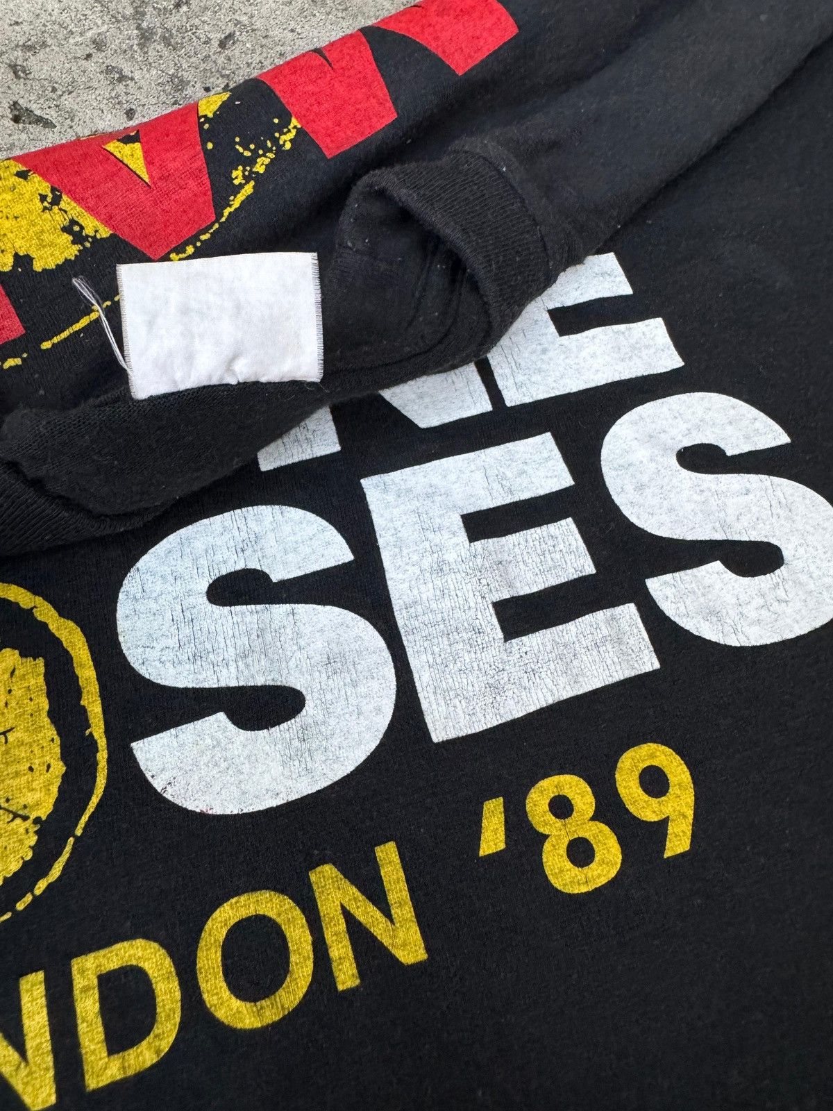 Band Tees Vintage Rare The Stone Roses 89 London Tshirt Size US XL / EU 56 / 4 - 6 Thumbnail