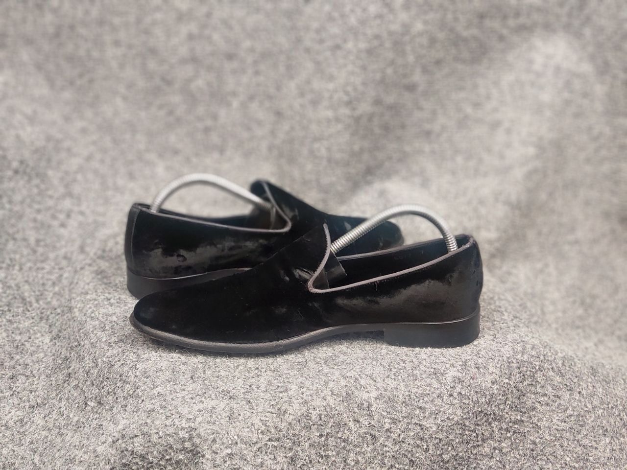 Dolce & Gabbana Dolce & Gabbana Velour Black Slip On loafers classic Shoes Size US 7 / EU 40 - 9 Thumbnail