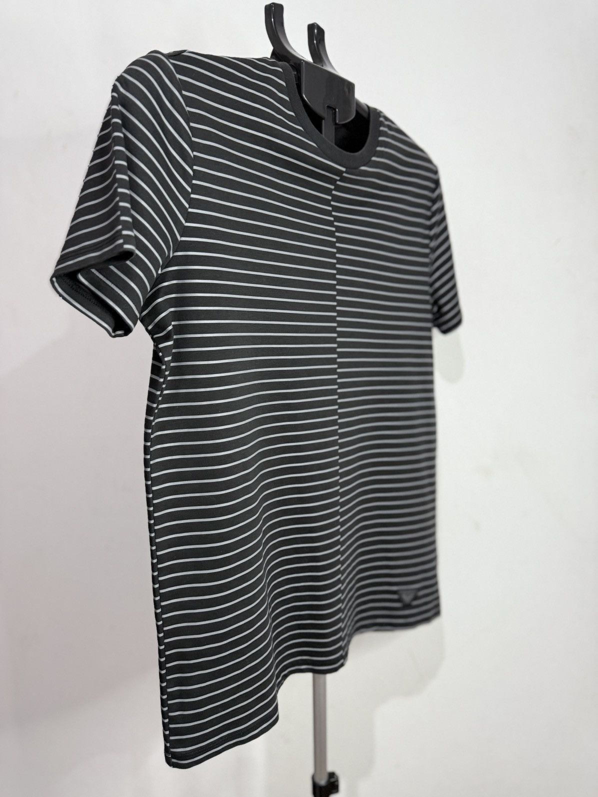 Armani Men's Armani Striped tshirt black L Size US L / EU 52-54 / 3 - 2 Thumbnail