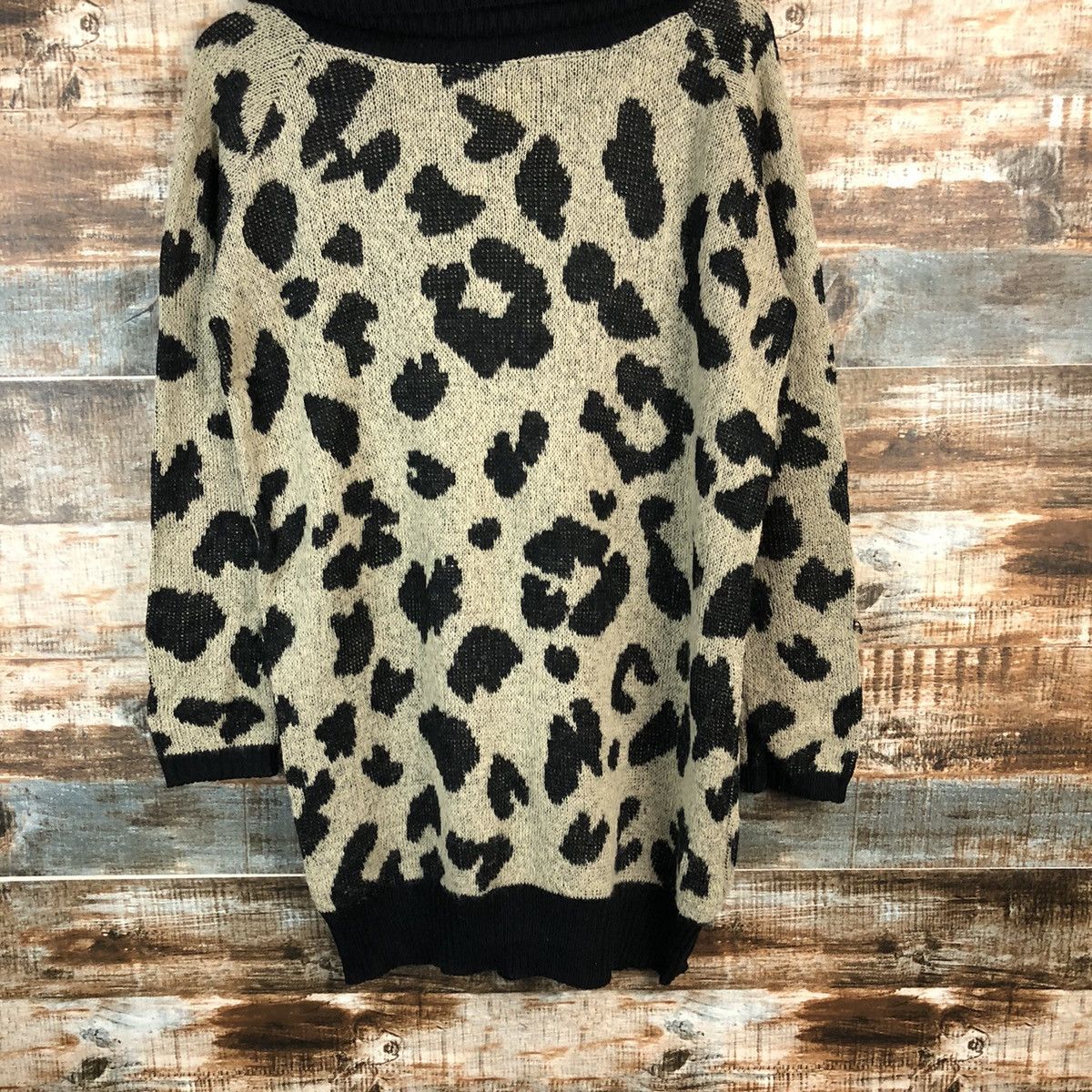 Homespun Knitwear × Japanese Brand Loola Loloars Leopard Turtle Neck Knitwear #A1964 Size US M / EU 48-50 / 2 - 3 Thumbnail