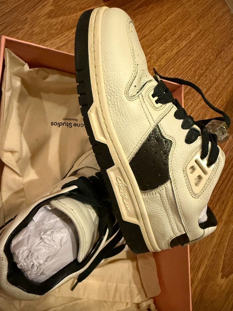 Acne Studios Acne Studios White sports shoes Size US 7.5 / IT 37.5 - 2 Thumbnail
