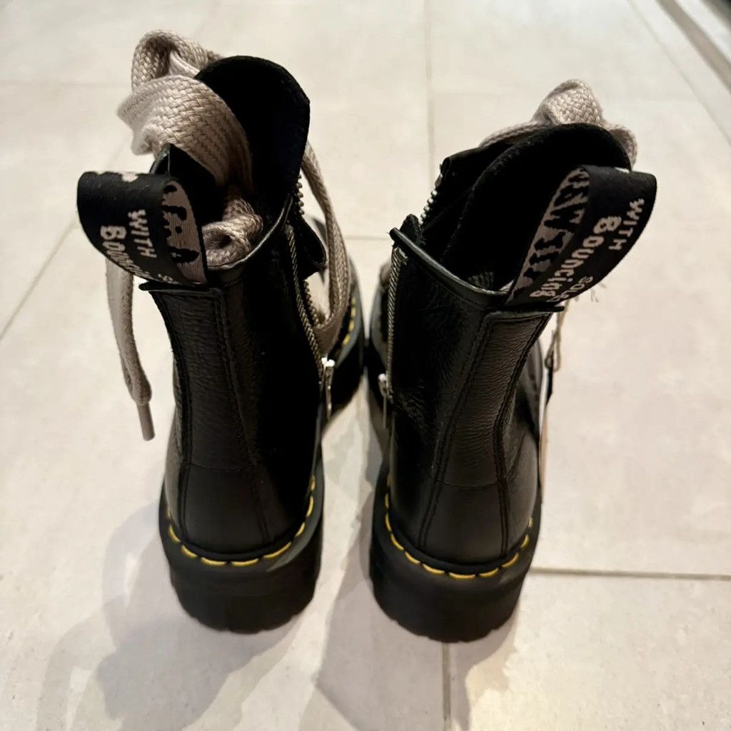 Dr. Martens × Rick Owens Rick Owens x Dr. Martens Drkshdw Size US 7 / EU 40 - 6 Thumbnail