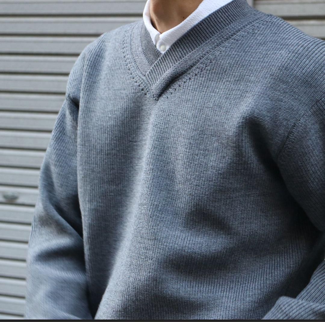 STILL BY HAND　V neck KNIT STILL BY HAND Wool Grey V-neck Sweater