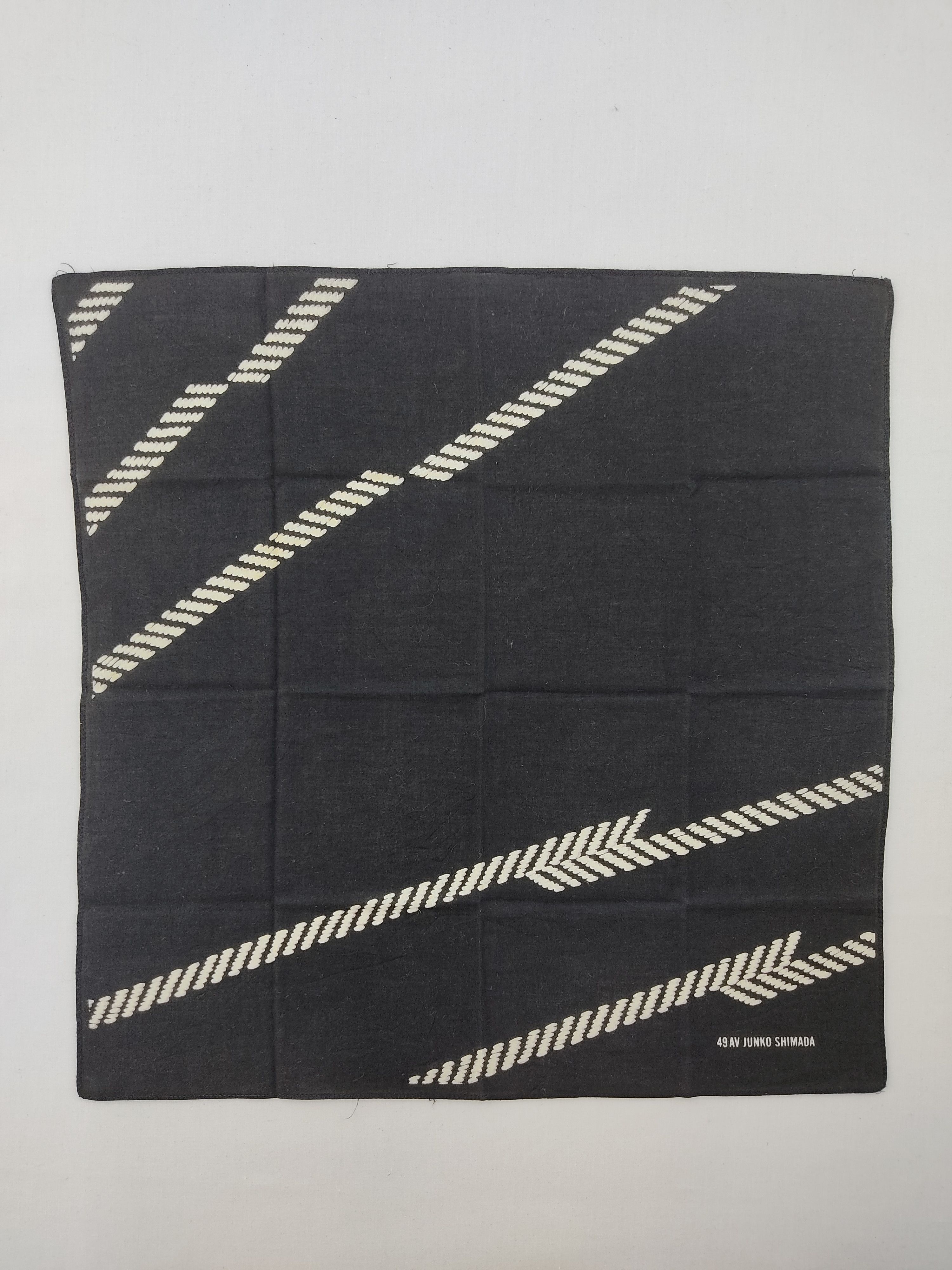 Designer × Japanese Brand × Junko Shimada Junko Shimada Handkerchief / Neckwear / Bandana Size ONE SIZE - 3 Thumbnail