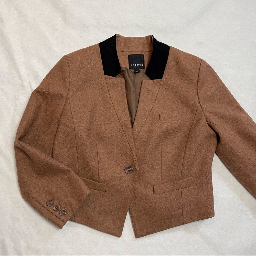 Other Trouvé Wool Cropped Camel Blazer Jacket Size L Size L / US 10 / IT 46 - 7 Thumbnail