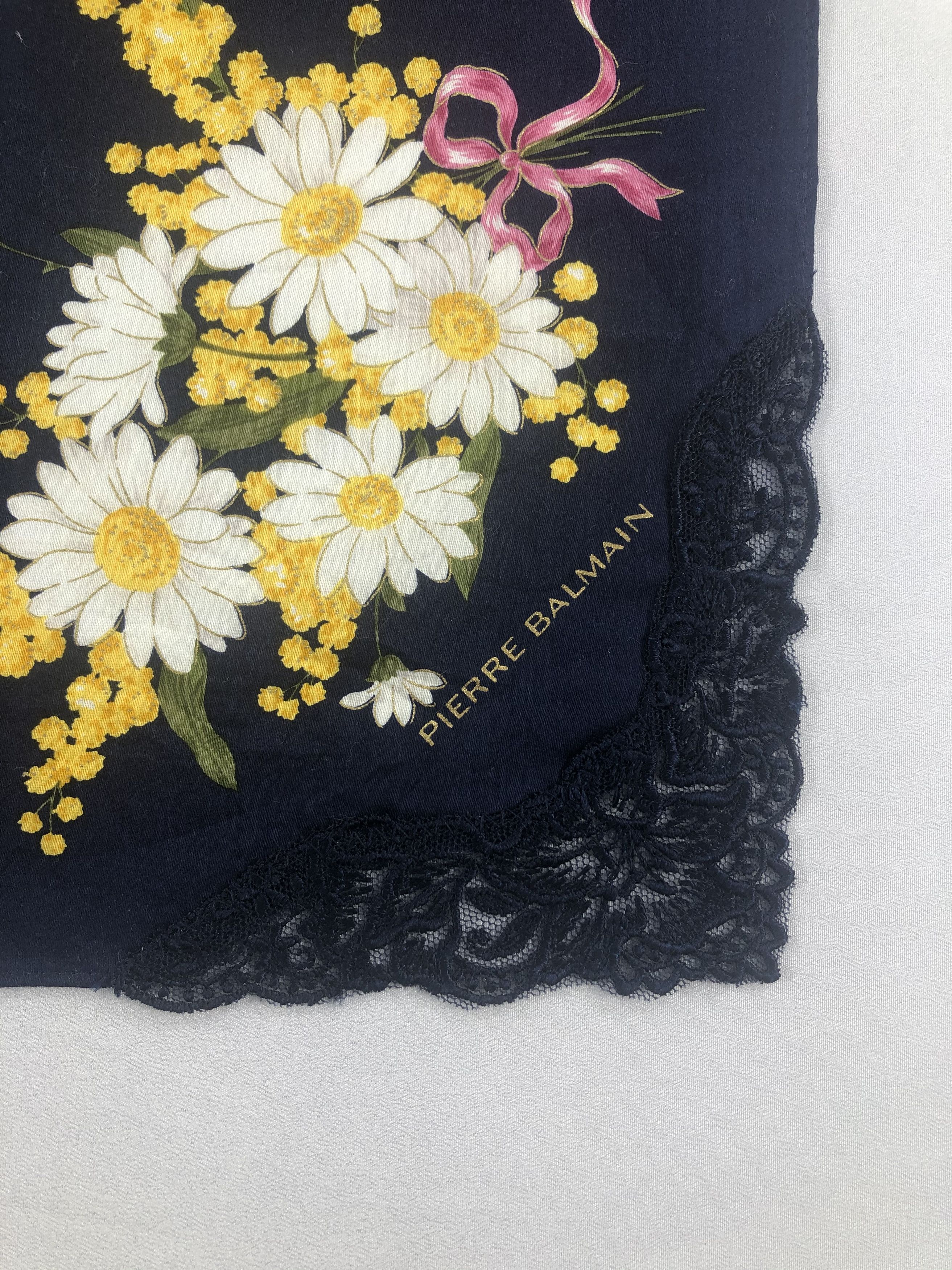 Pierre Balmain × Vintage Pierre Balmain Handkerchief / Bandana / Neckerchief Size ONE SIZE - 5 Thumbnail