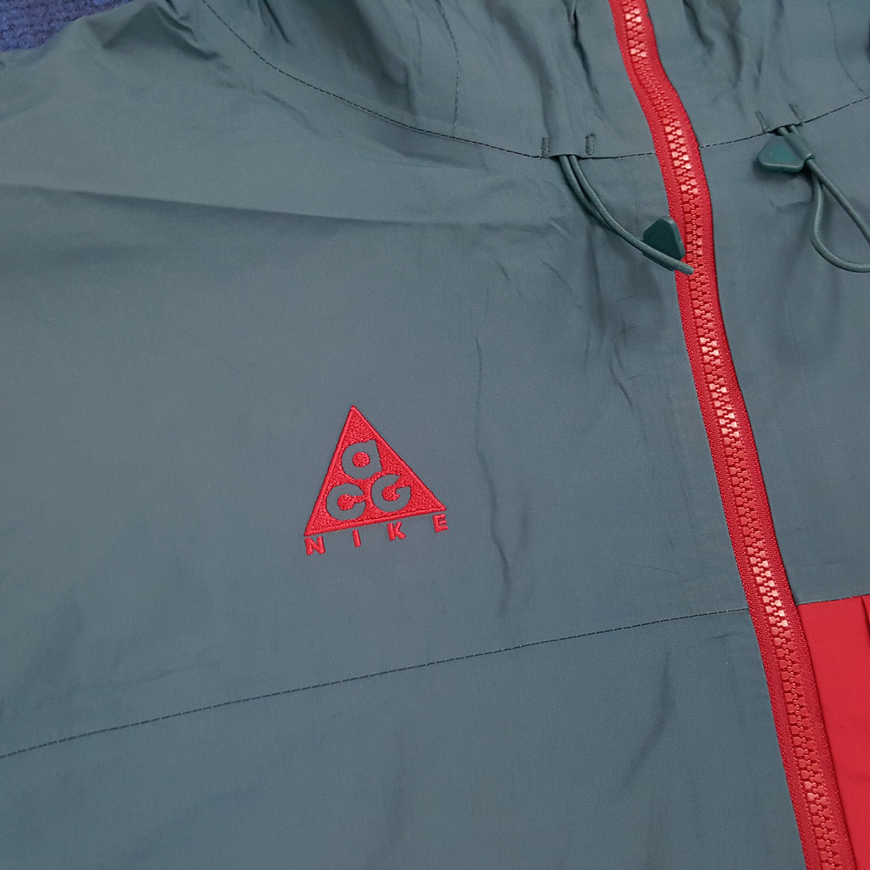 Nike ACG × Vintage Vintage NIKE ACG Windbreaker Hoodies Size US L / EU 52-54 / 3 - 4 Thumbnail