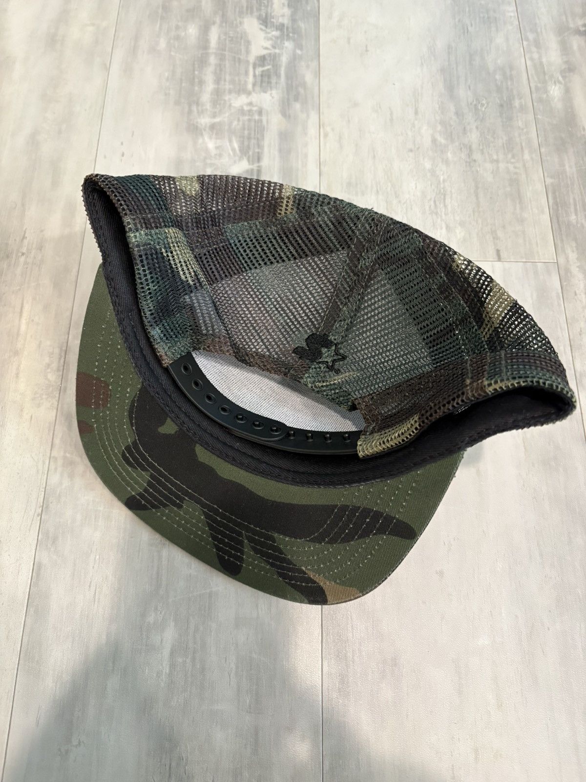 Supreme SS12 Supreme Blimp The World Is Yours Snapback Hat Cap Size ONE SIZE - 2 Thumbnail