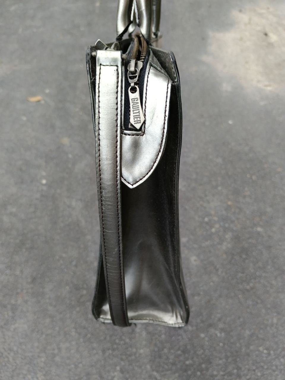 Jean Paul Gaultier OG.GRAIL JEAN PAUL GAULTIER EMBOSSED FLOWER WAYS Size ONE SIZE - 10 Thumbnail