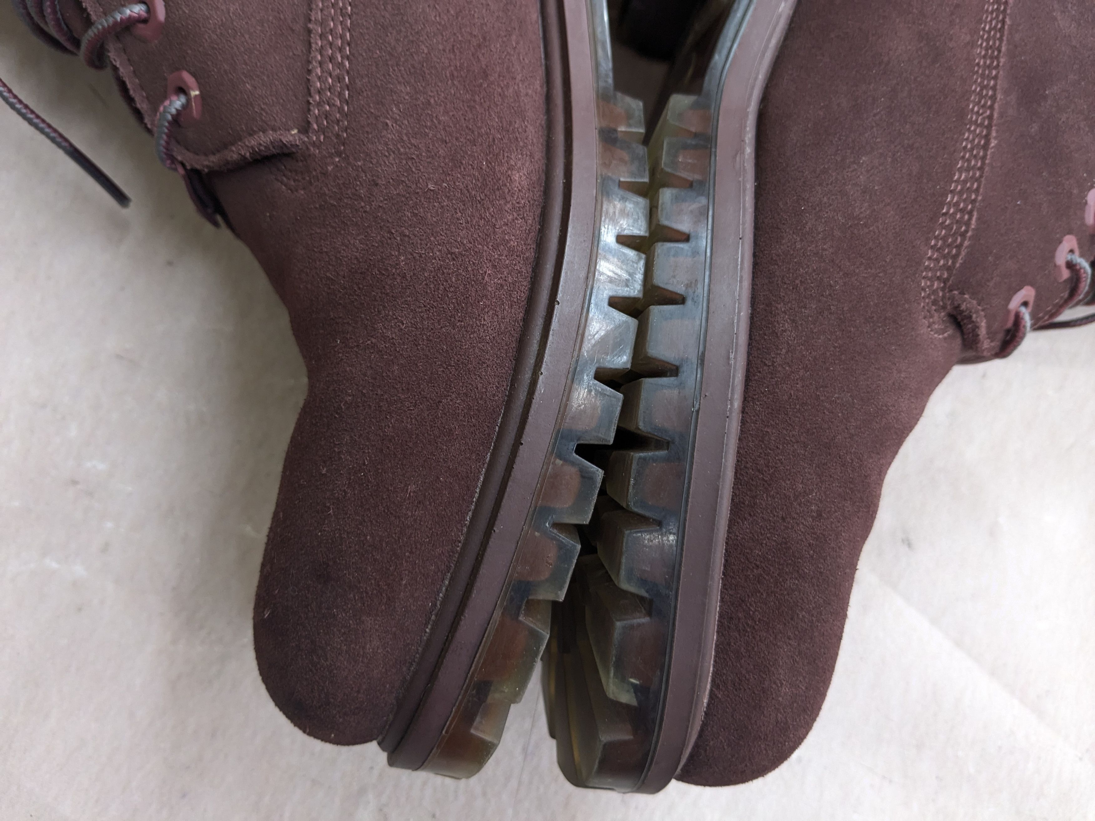 Timberland Timberland Boots Burgundy Suede Leather 10 M Suede Size US 10 / EU 43 - 12 Thumbnail