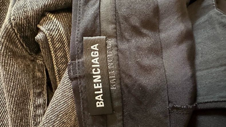 Balenciaga Balenciaga size 46 Pants with drooping feeling Size US 30 / EU 46 - 4 Thumbnail