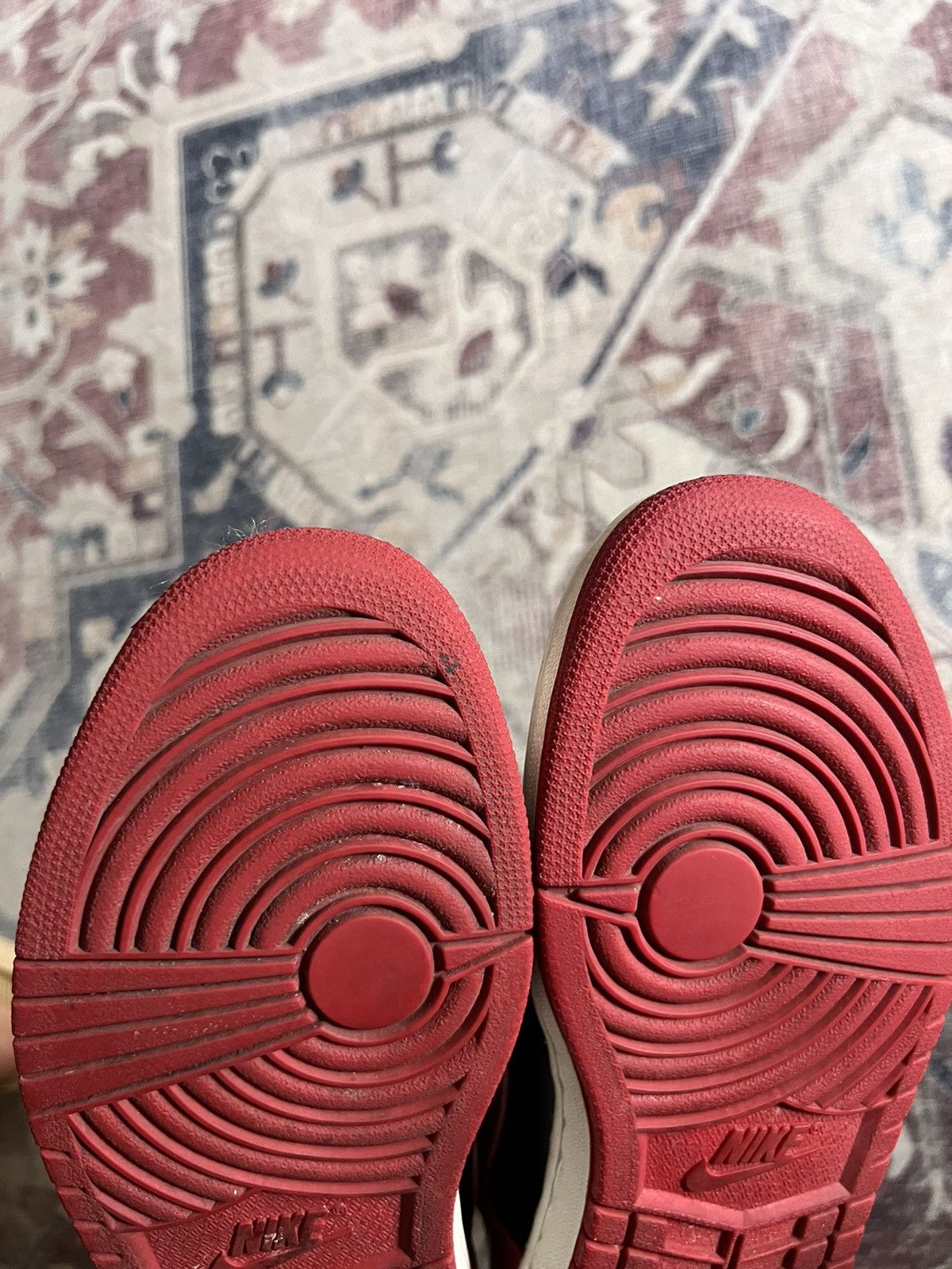Jordan Brand Jordan 1 1994 Breds Size US 9.5 / EU 42-43 - 5 Thumbnail
