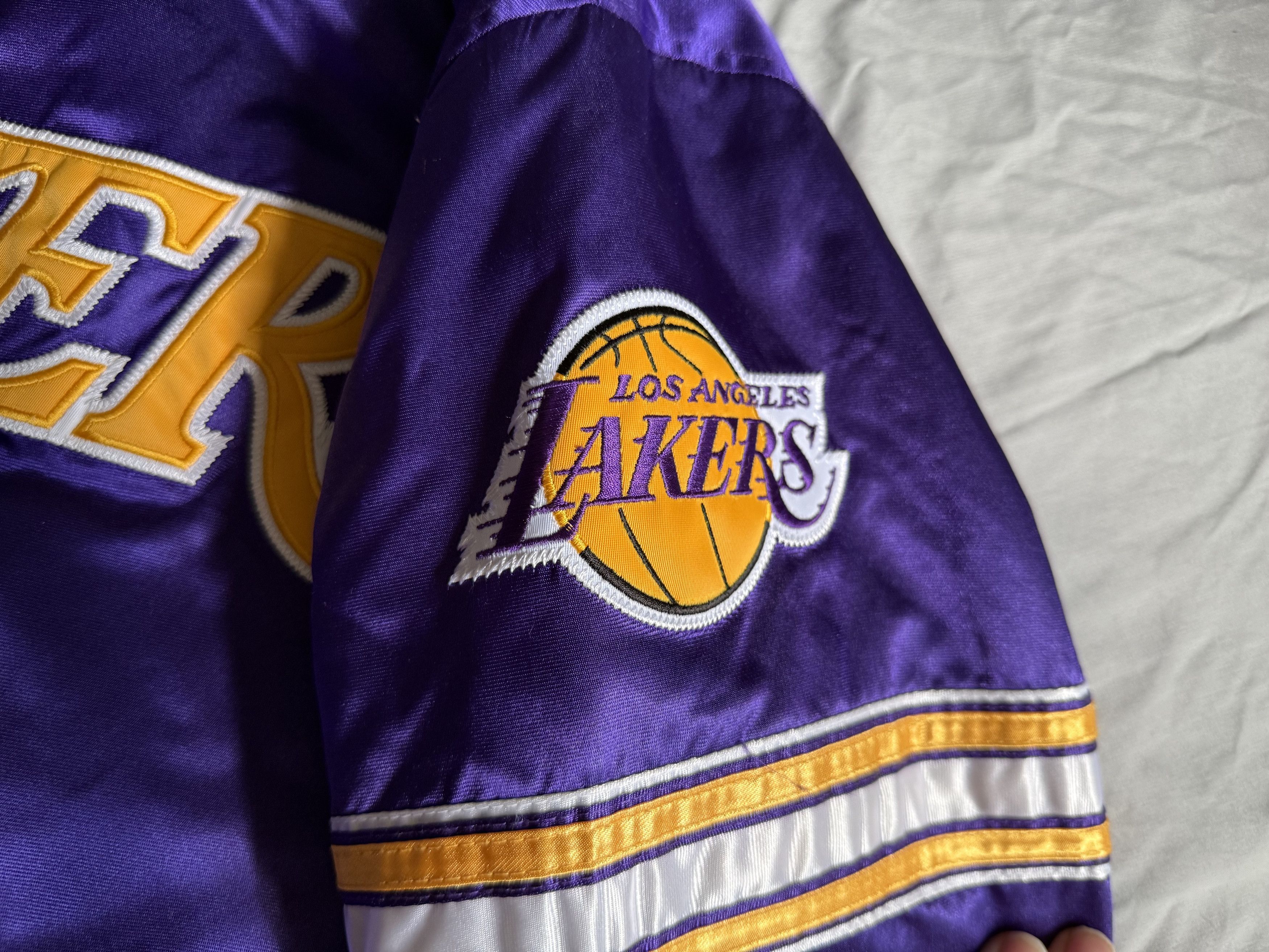 NBA × Starter Los Angeles Lakers Starter Satin Bomber Jacket Medium Size US M / EU 48-50 / 2 - 7 Thumbnail
