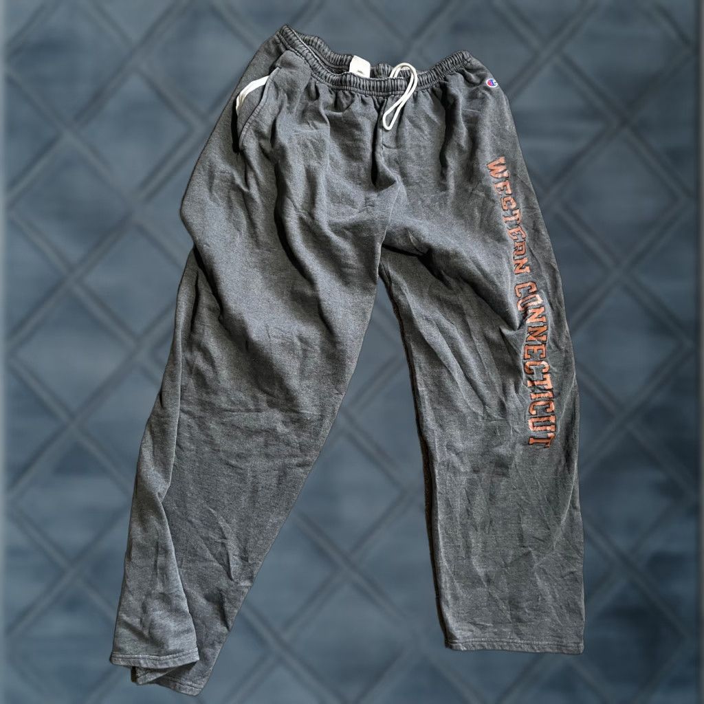 Champion VINTAGE Champion Sweatpants XL Men Pants Gray 30 in Inseam Fleece Solid Western Connecticut USA 90s Style Sportswear Size US 36 / EU 52 - 1 Thumbnail