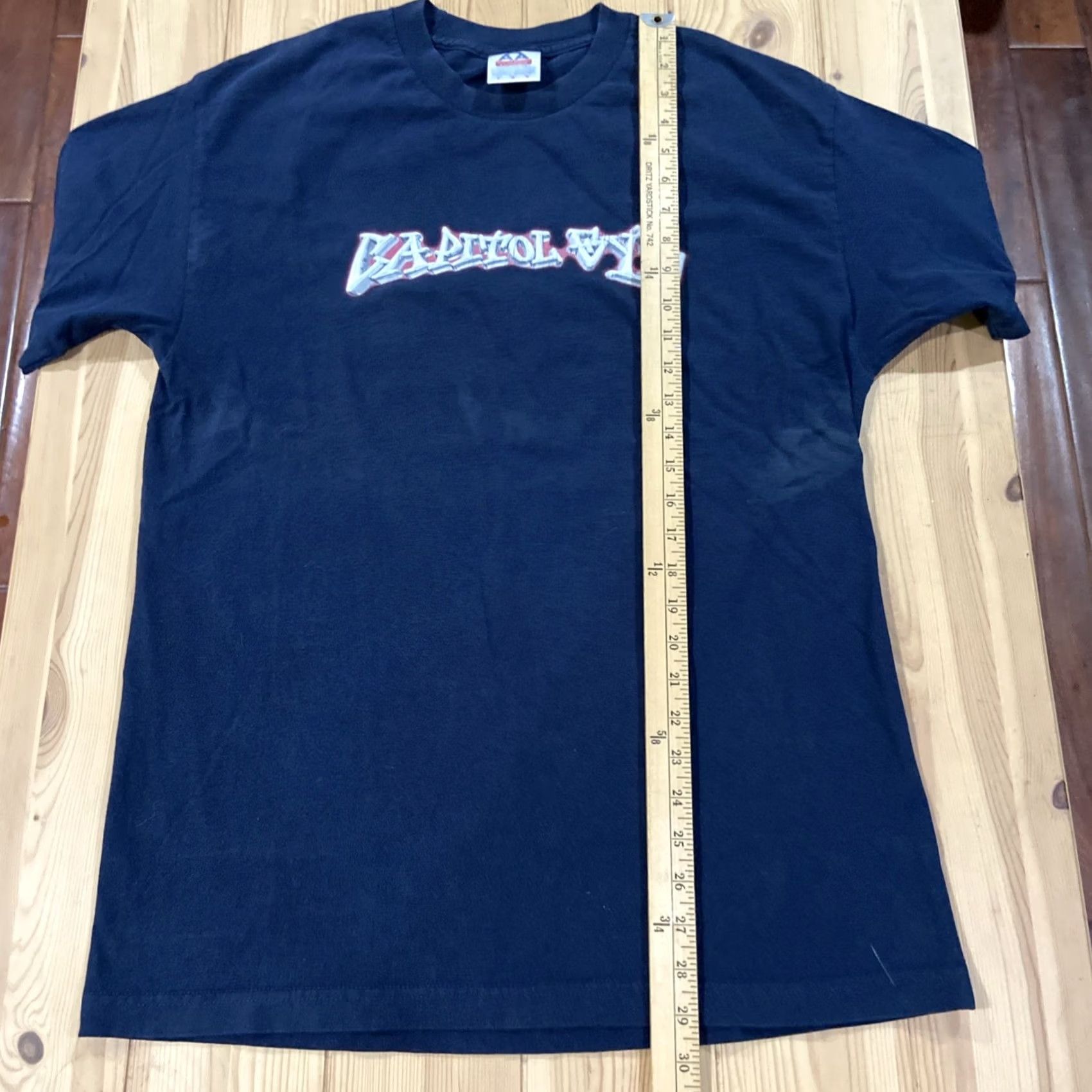 Fruit Of The Loom VINTAGE Capitol Eye 77 Records Band Shirt Long Beach Large Size US L / EU 52-54 / 3 - 6 Thumbnail
