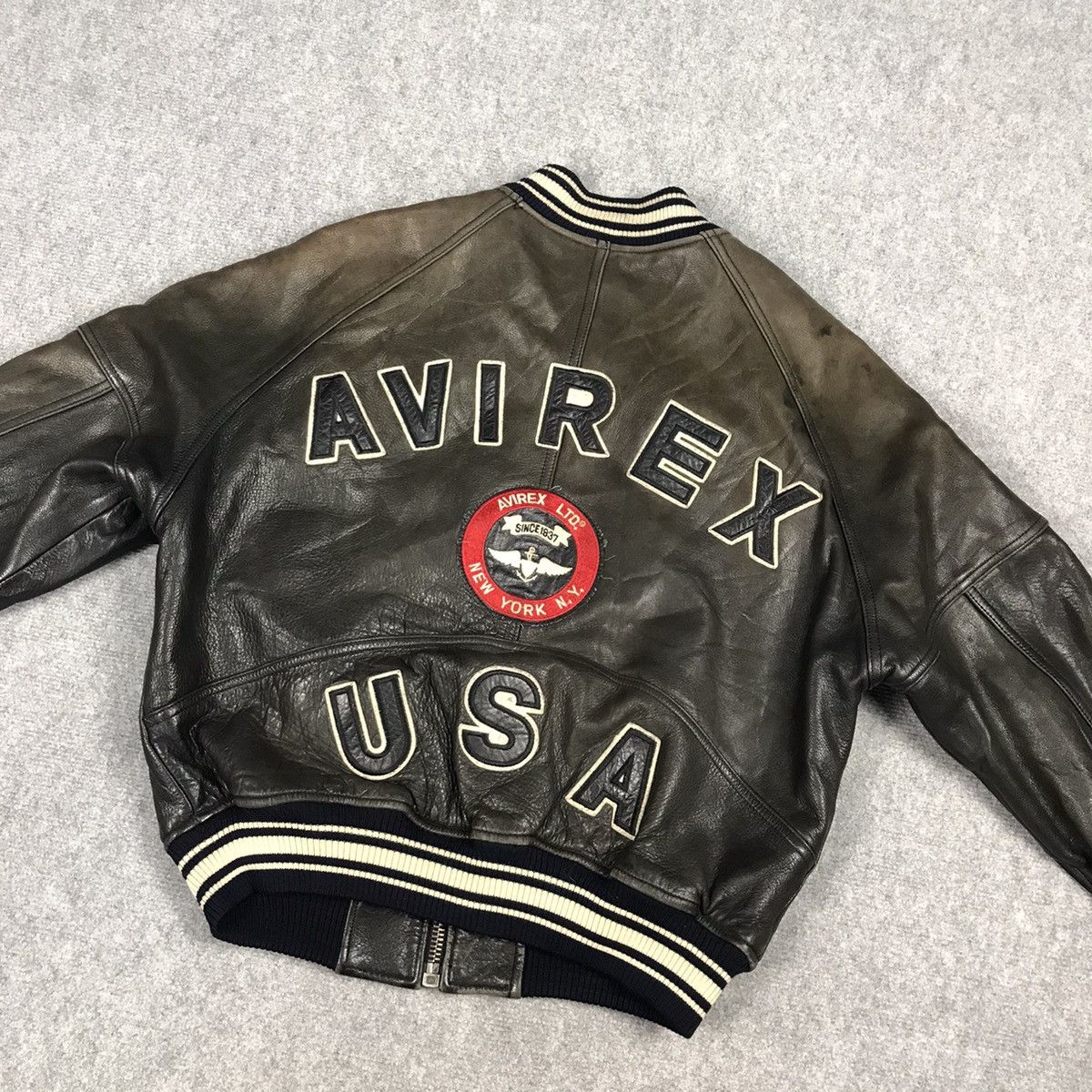Avirex AVIREX BOMBER LEATHER JACKET BIG LOGO SUN FADED LEATHER Size US XS / EU 42 / 0 - 12 Thumbnail