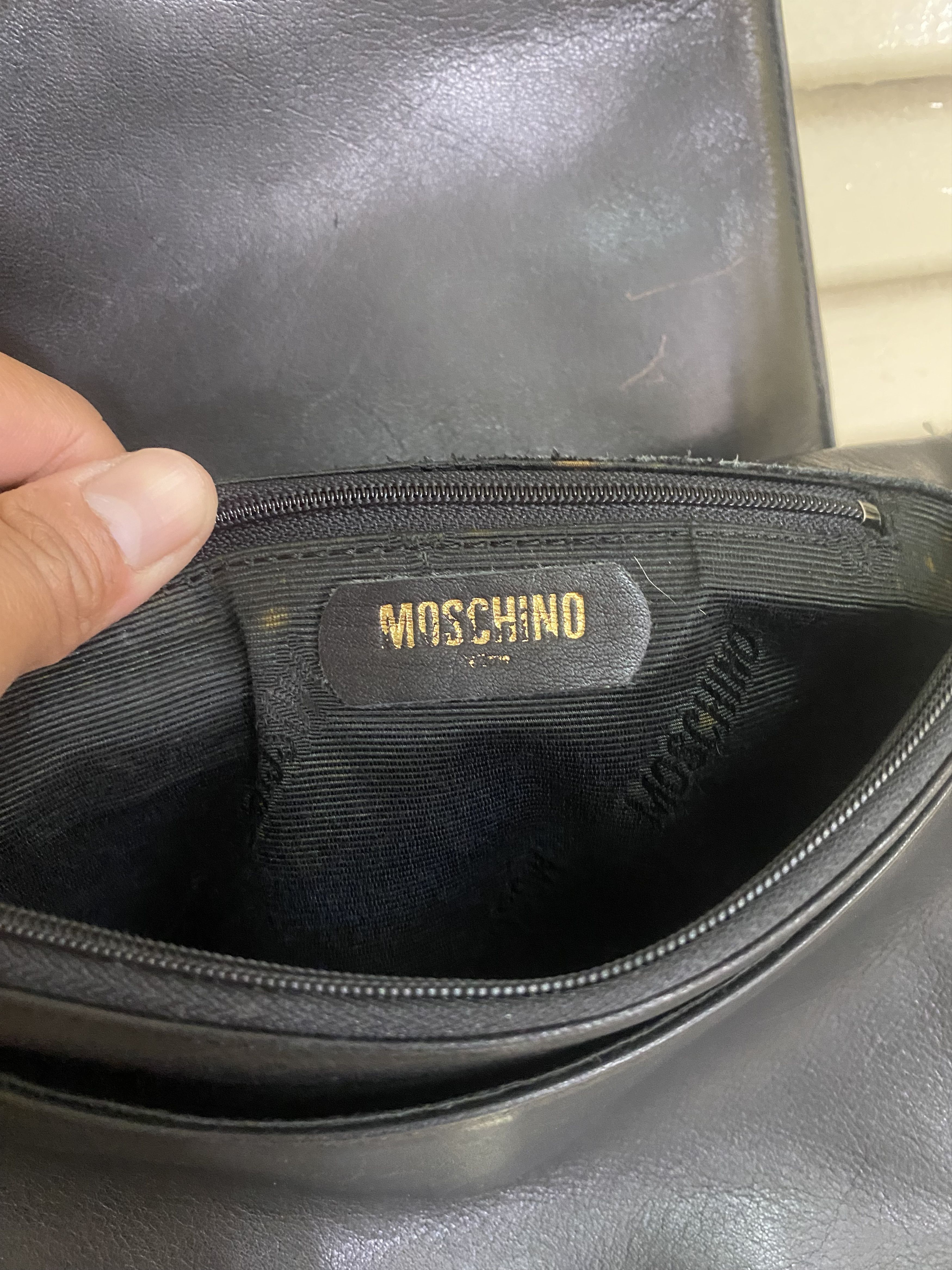 Moschino Moschino Calf Leather Love Shape Quilted Shoulder Bag Size ONE SIZE - 10 Thumbnail