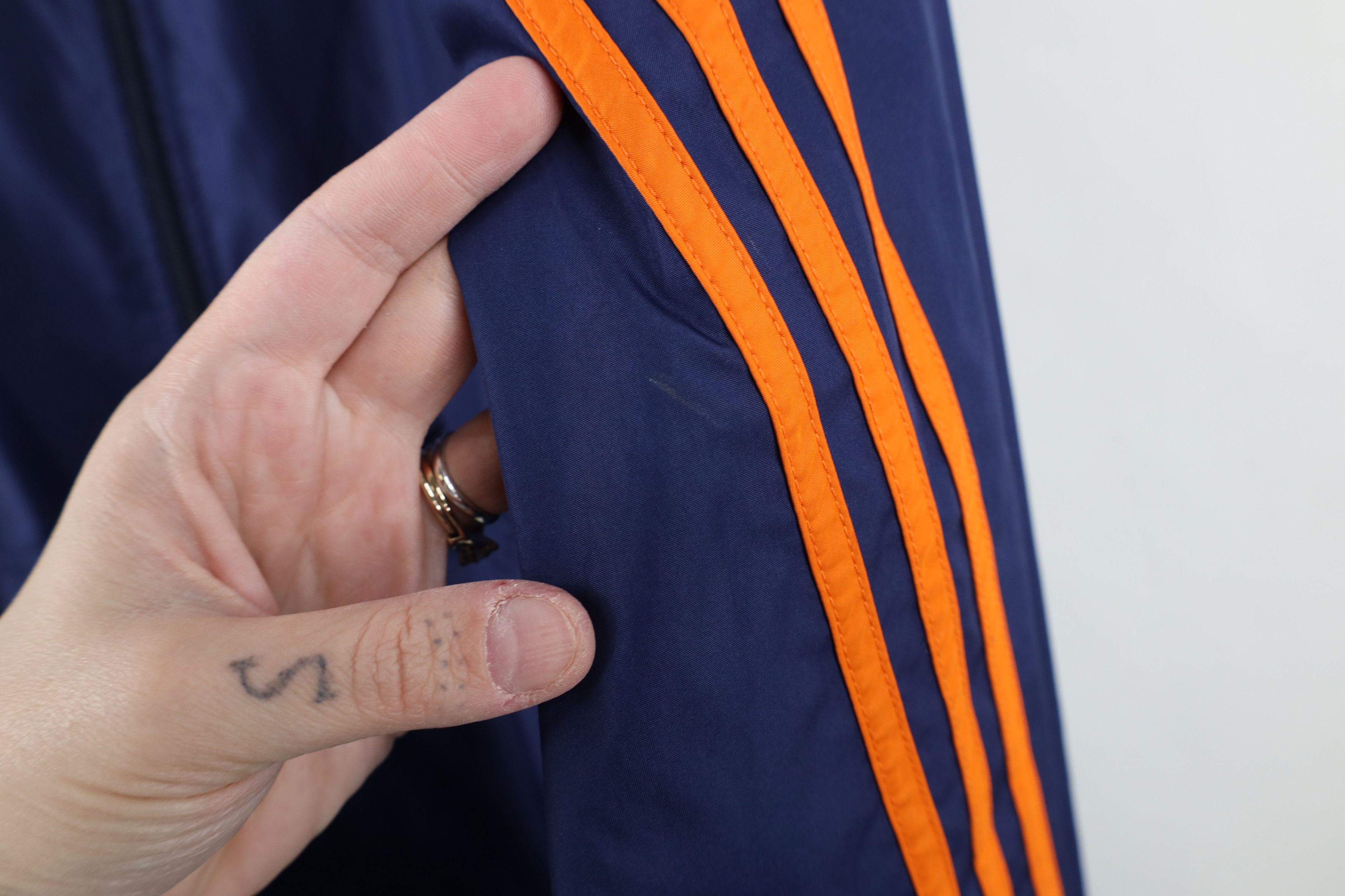 Adidas Vintage 90s Adidas Half Zip Pullover Windbreaker Jacket Size US S / EU 44-46 / 1 - 11 Thumbnail