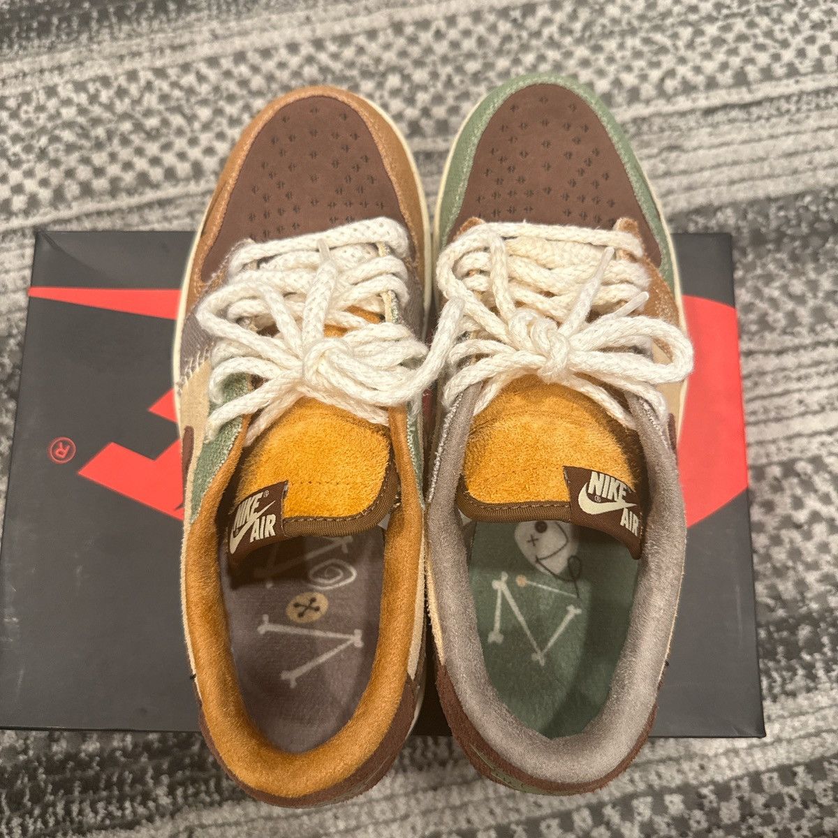 Nike Zion Williamson x Air Jordan 1 Retro Low OG 'Voodoo' Size US 7.5 / EU 40-41 - 3 Thumbnail