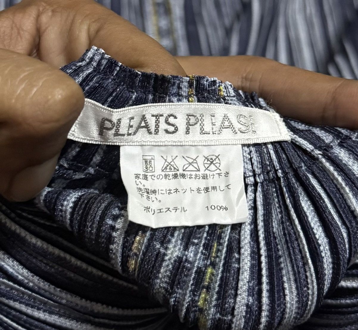 Pleats Please Issey Miyake Pleats Please Issey Miyake Skirt Denim Prints Size 28" / US 6 / IT 42 - 7 Thumbnail