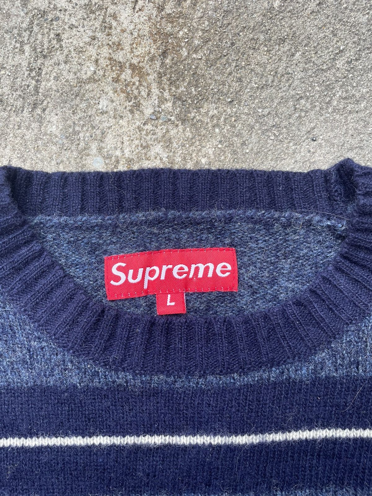 Supreme Supreme Blue Stripe Sweater Size US L / EU 52-54 / 3 - 5 Thumbnail