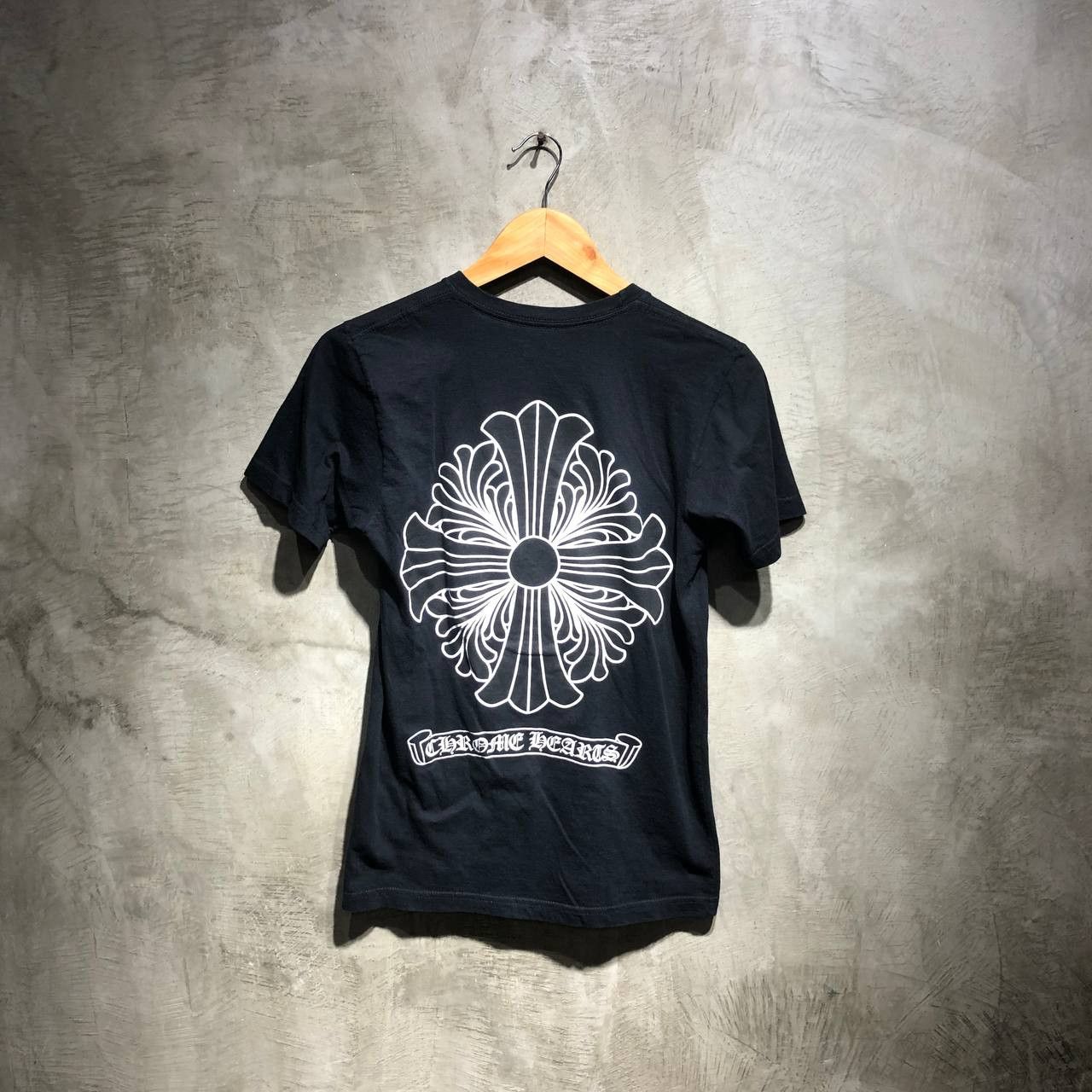 Image of Chrome Hearts Cross Pocket Tee in Black, Men's (Size XS)